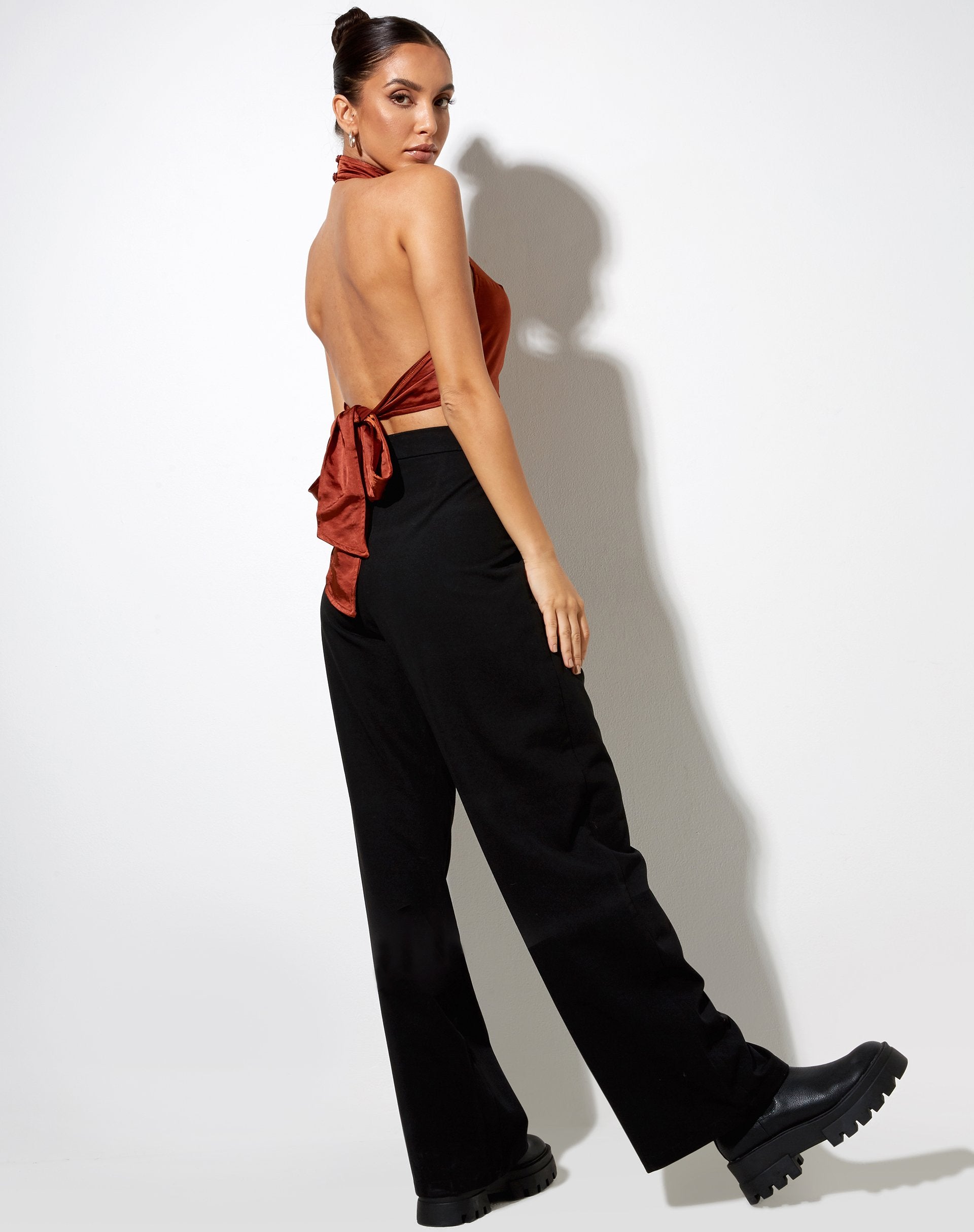 Image de Noela Crop Top in Satin Brick
