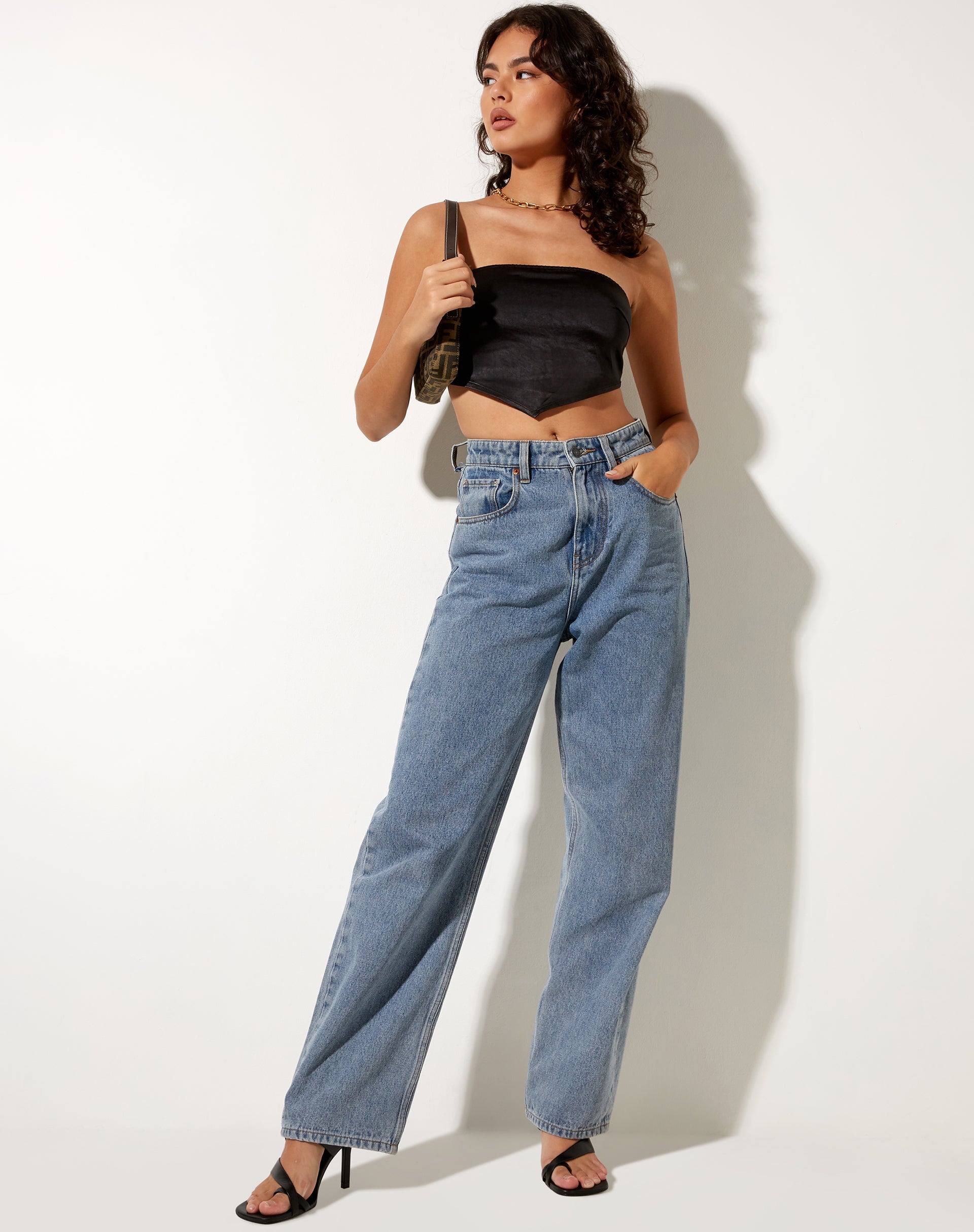 Image de Nolda Crop Top in Satin Black