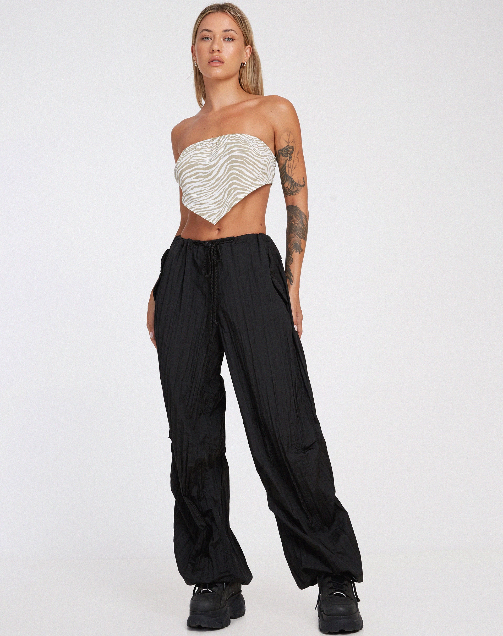 image de Nolda Crop Top in Tonal Zebra