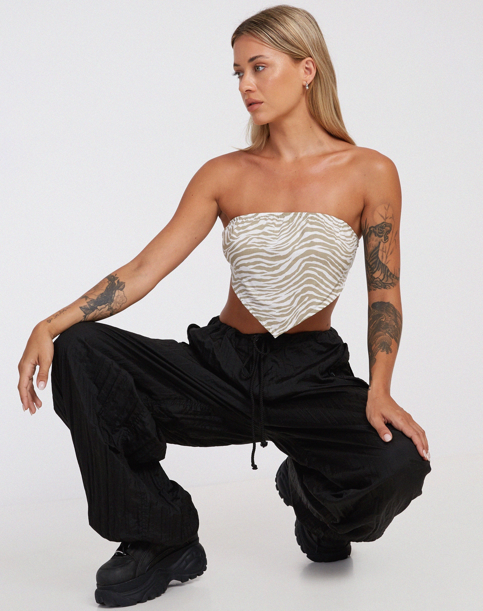 image de Nolda Crop Top in Tonal Zebra