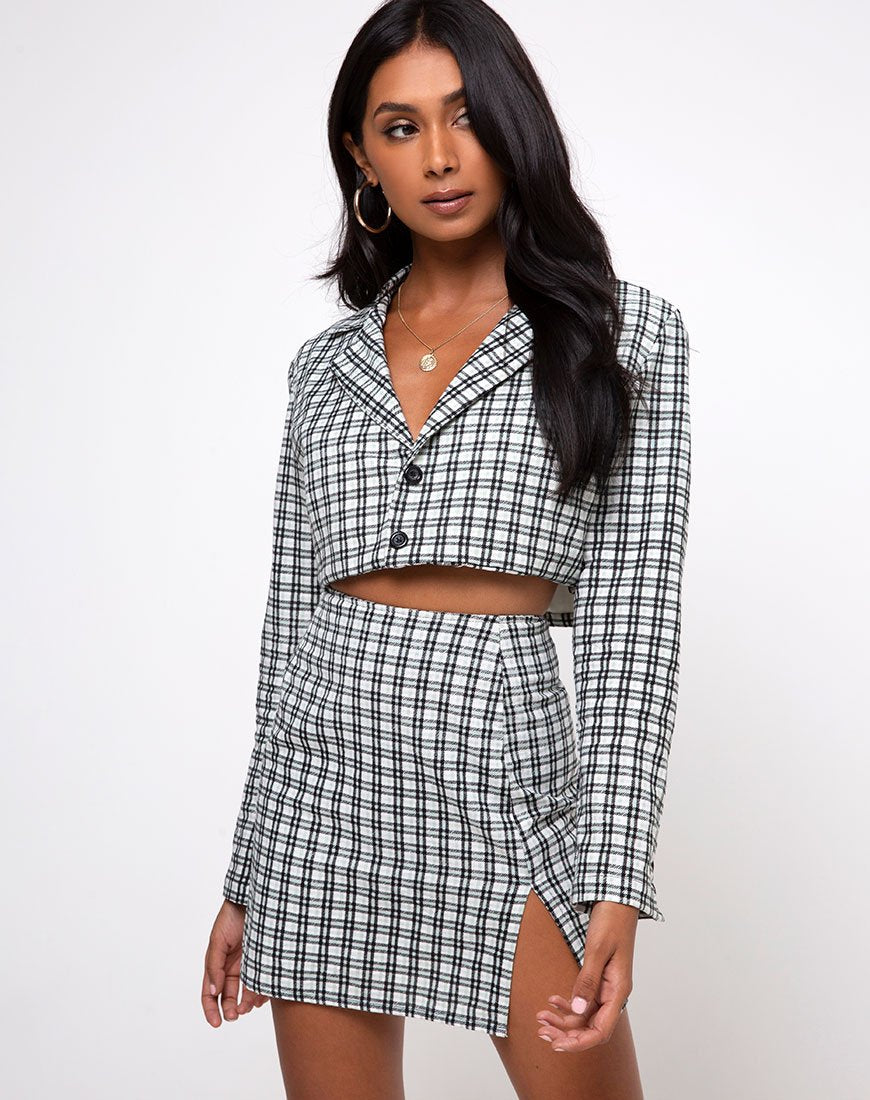 Image of Noly Cropped Blazer in Brandy Check Foam (Blazer court en mousse à carreaux brandebourg)