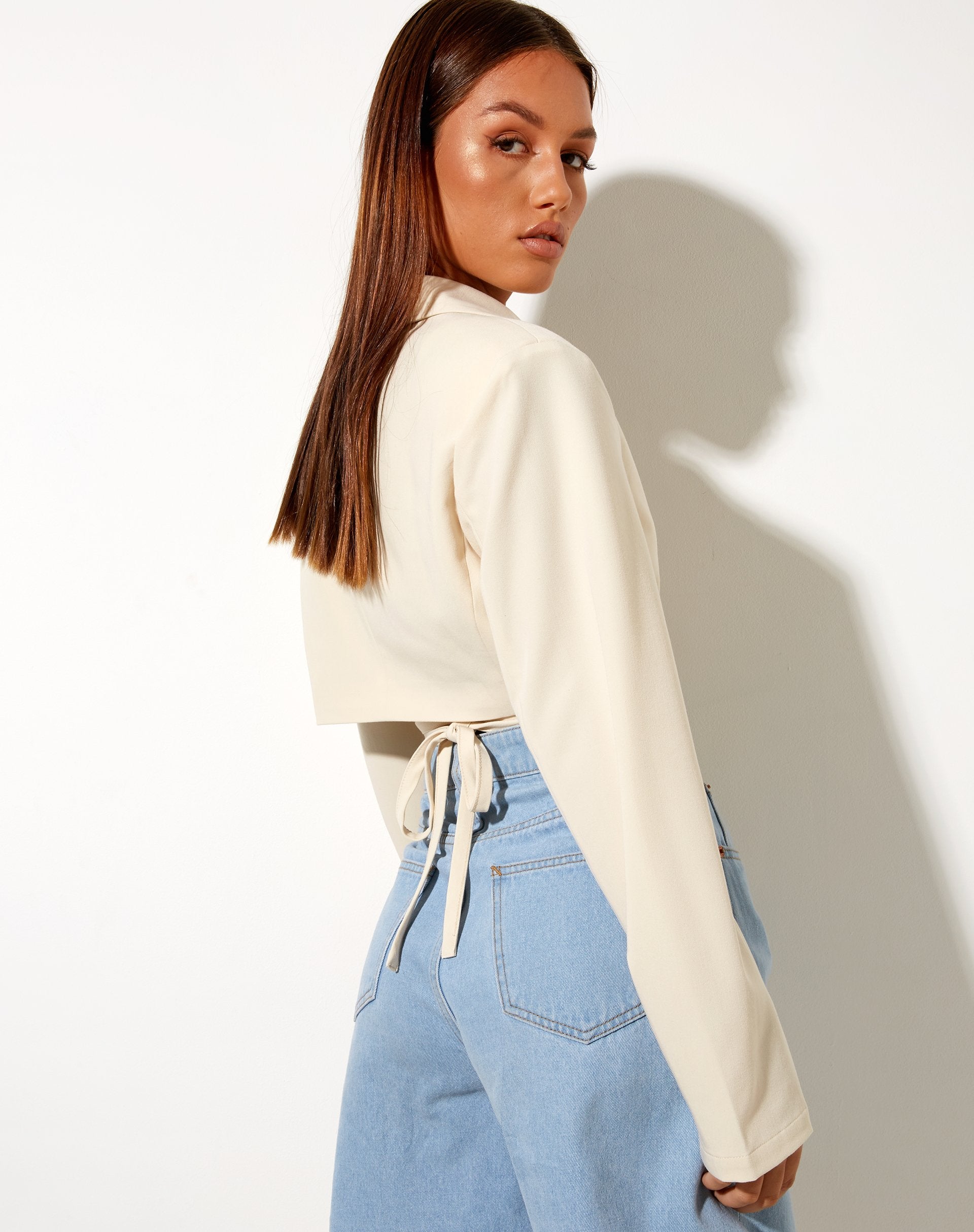 Image de Notus Cropped Blazer in Tailoring Cream