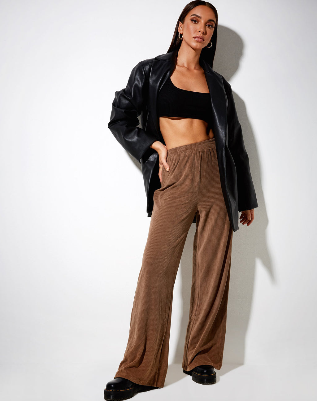 Pantalon Obeli en velours côtelé Tan Brown