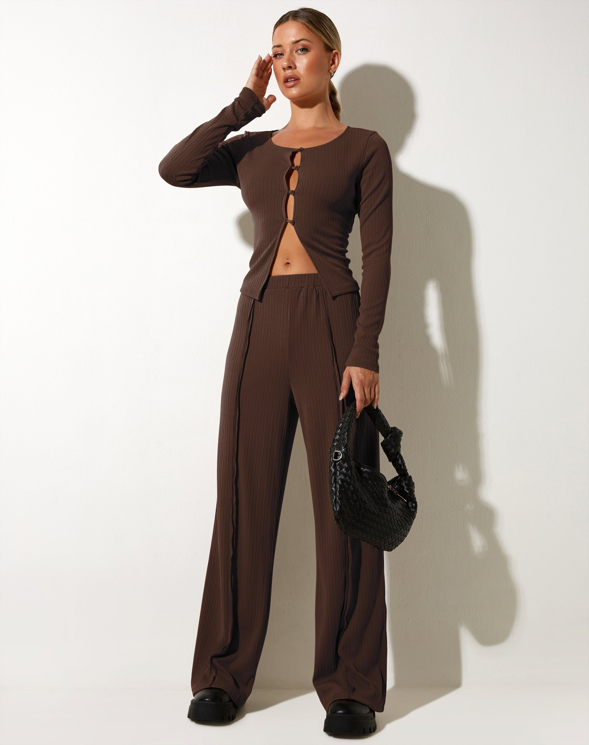 Image de Odara Long Sleeve Top in Bitter Chocolate