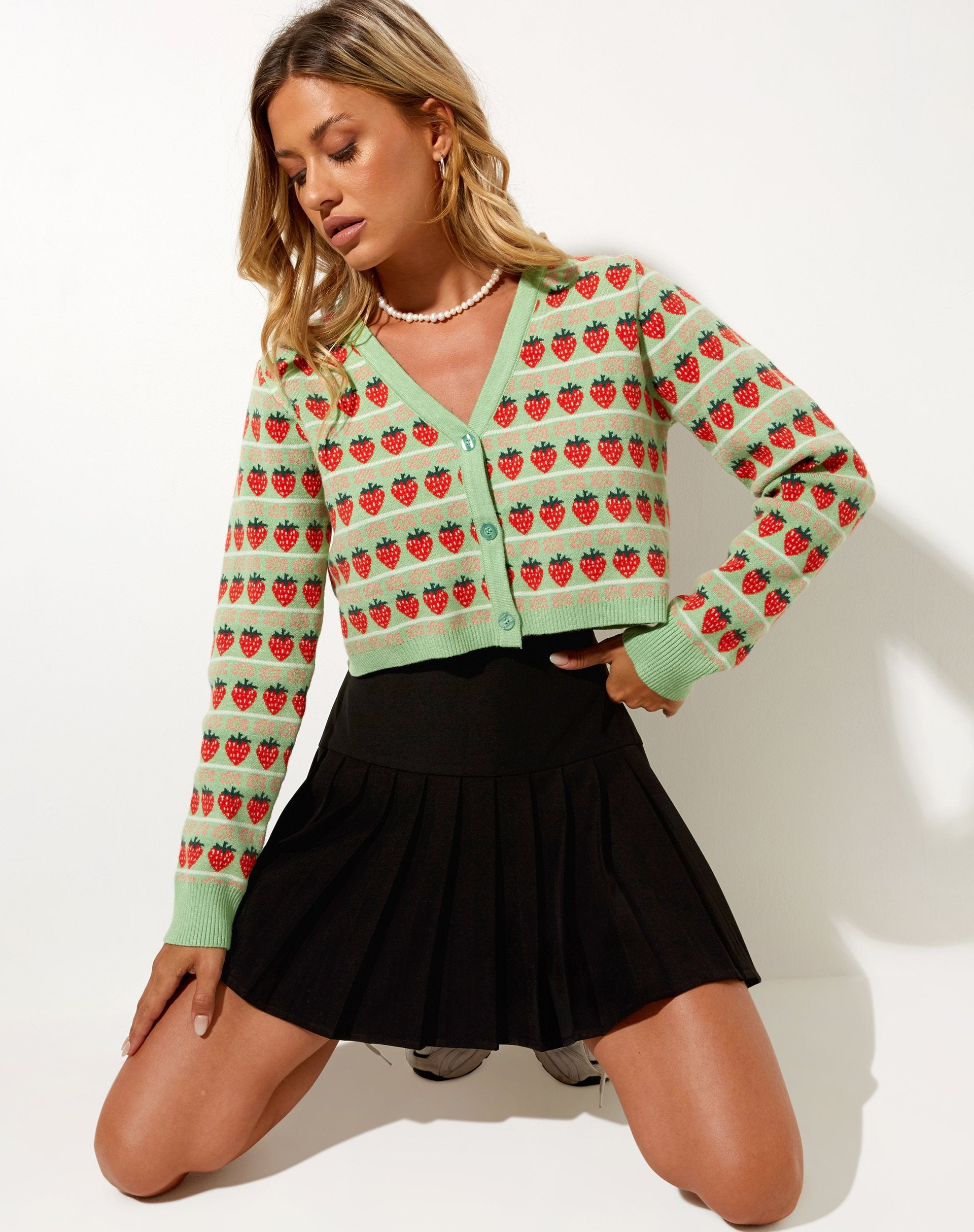 Image de Olina Cardi en Menthe String Of Strawberries