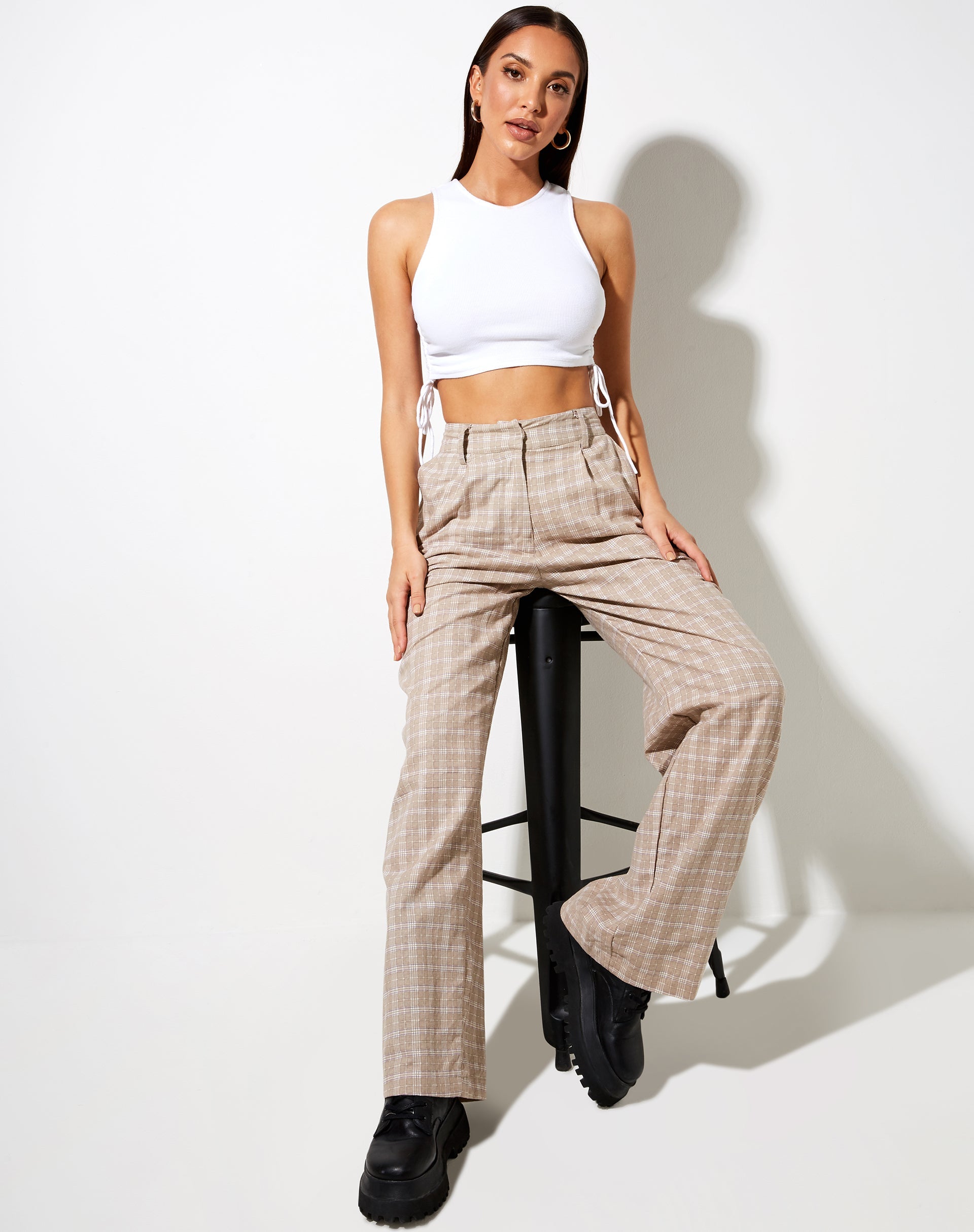 Image de Onfal Wide Leg Trouser in Taupe Check