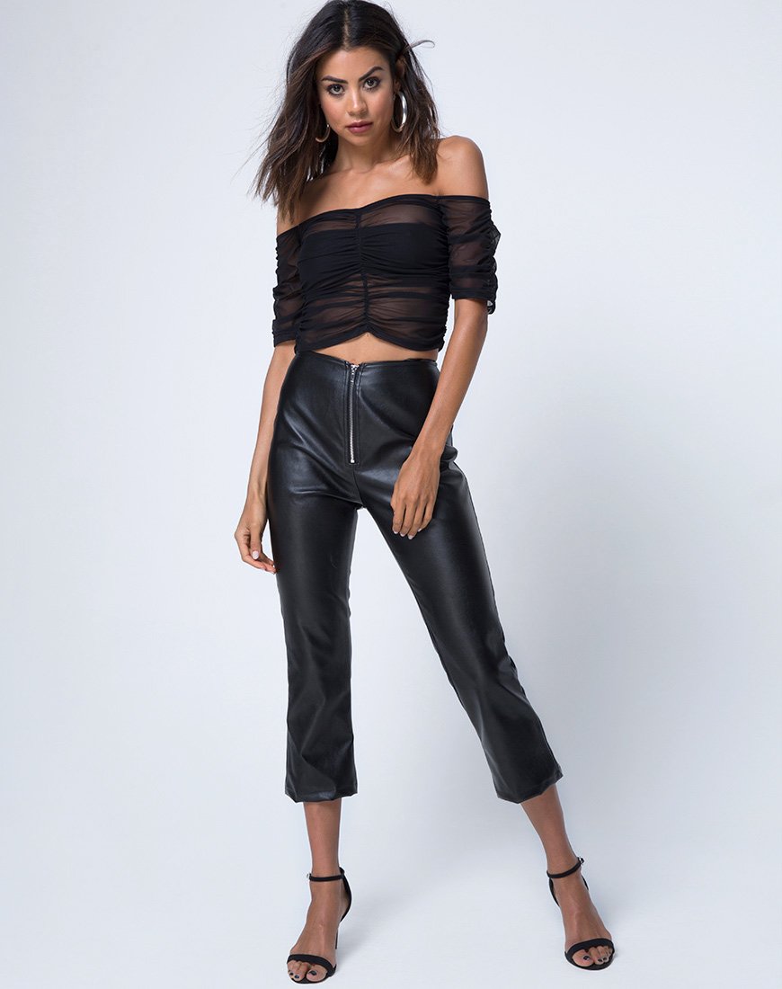 Image de Osta Off The Shoulder Top in Black