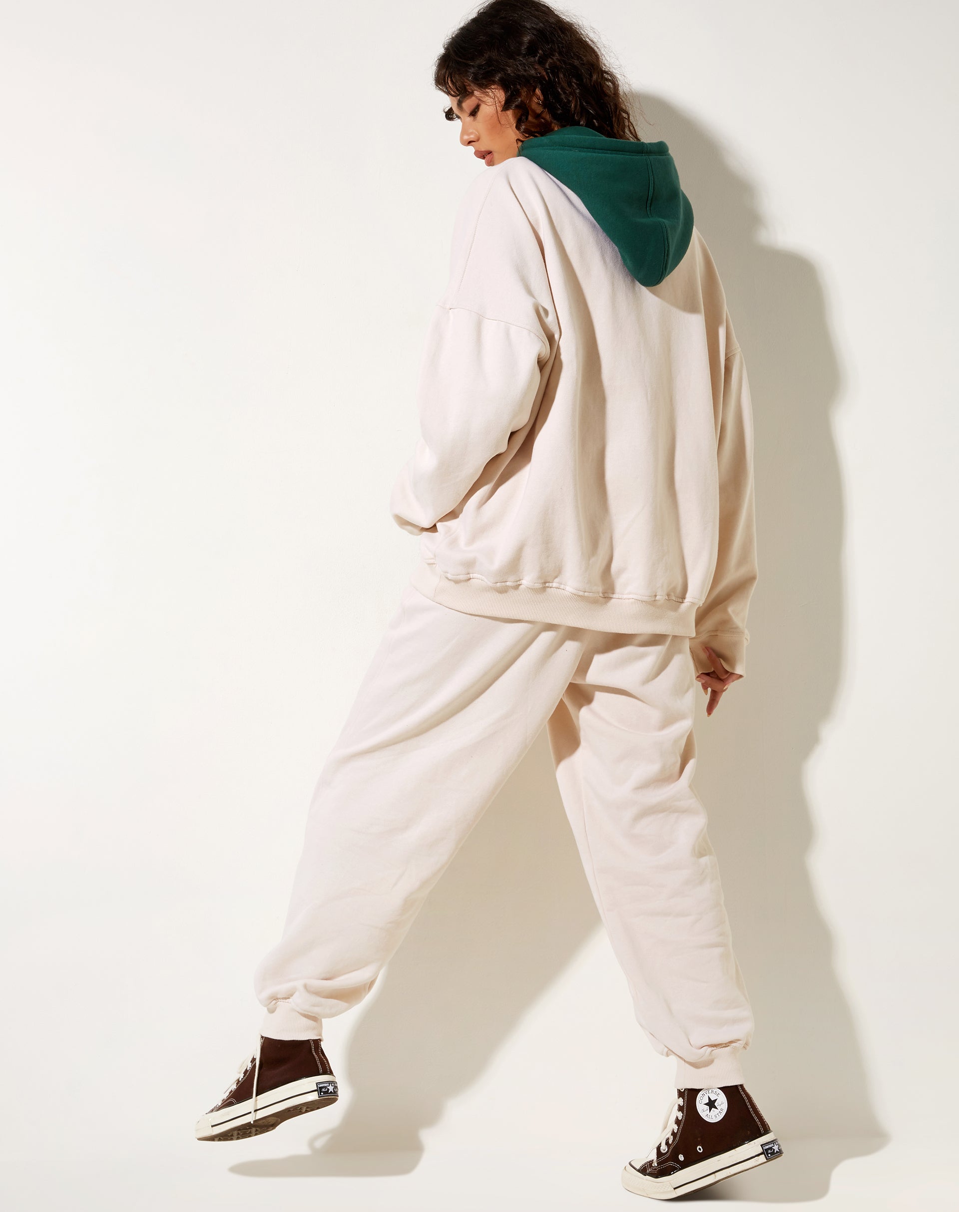 Image de Oversize Hoodie in Forest Green Winter White M Embro