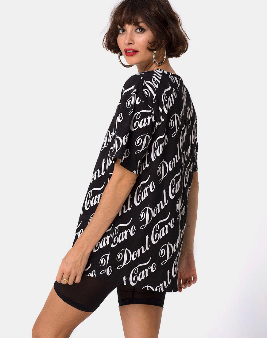 T-shirt basique oversize en noir Don't Care Full Print by Mote