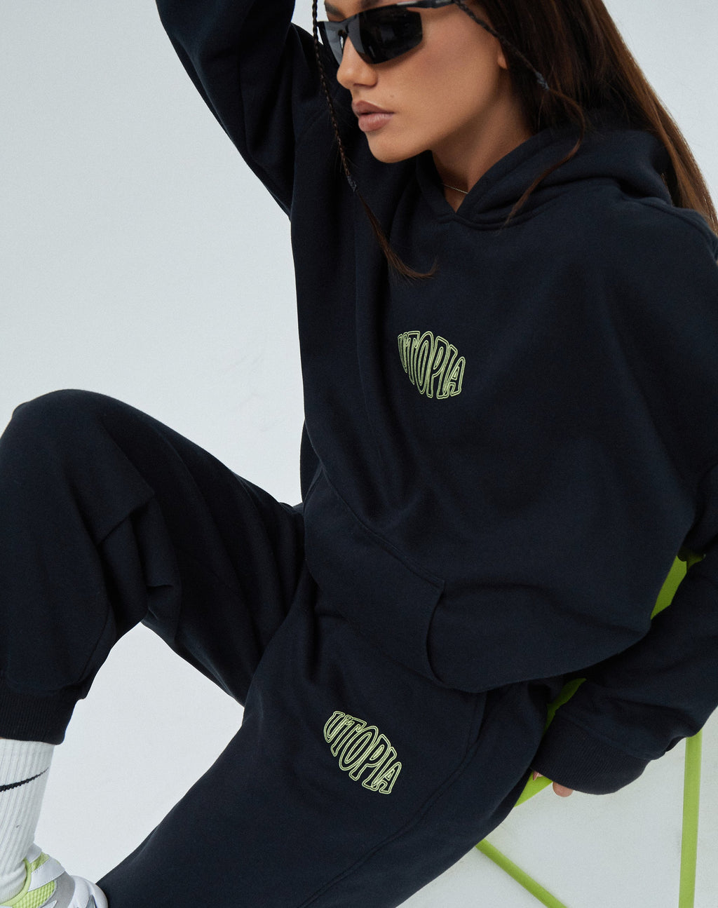 Sweat à capuche oversize en Utopia noir