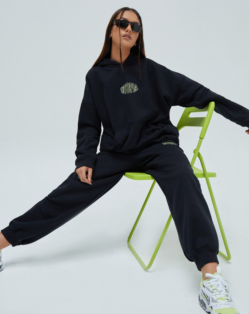 Sweat à capuche oversize en Utopia noir