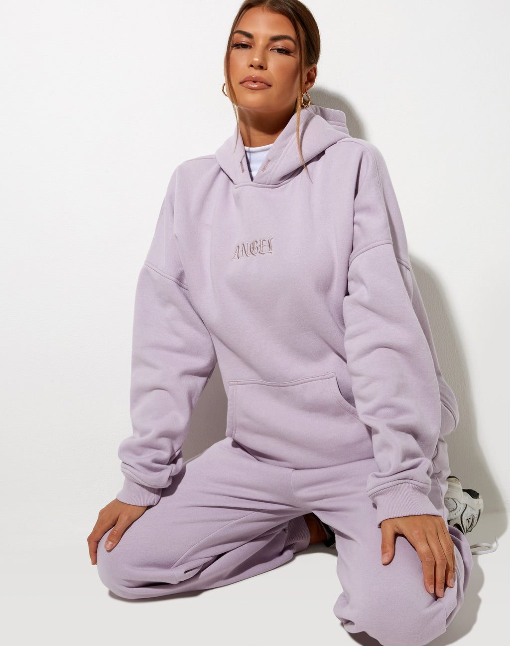 Sweat à capuche oversize avec broderie 'Angel' en violet