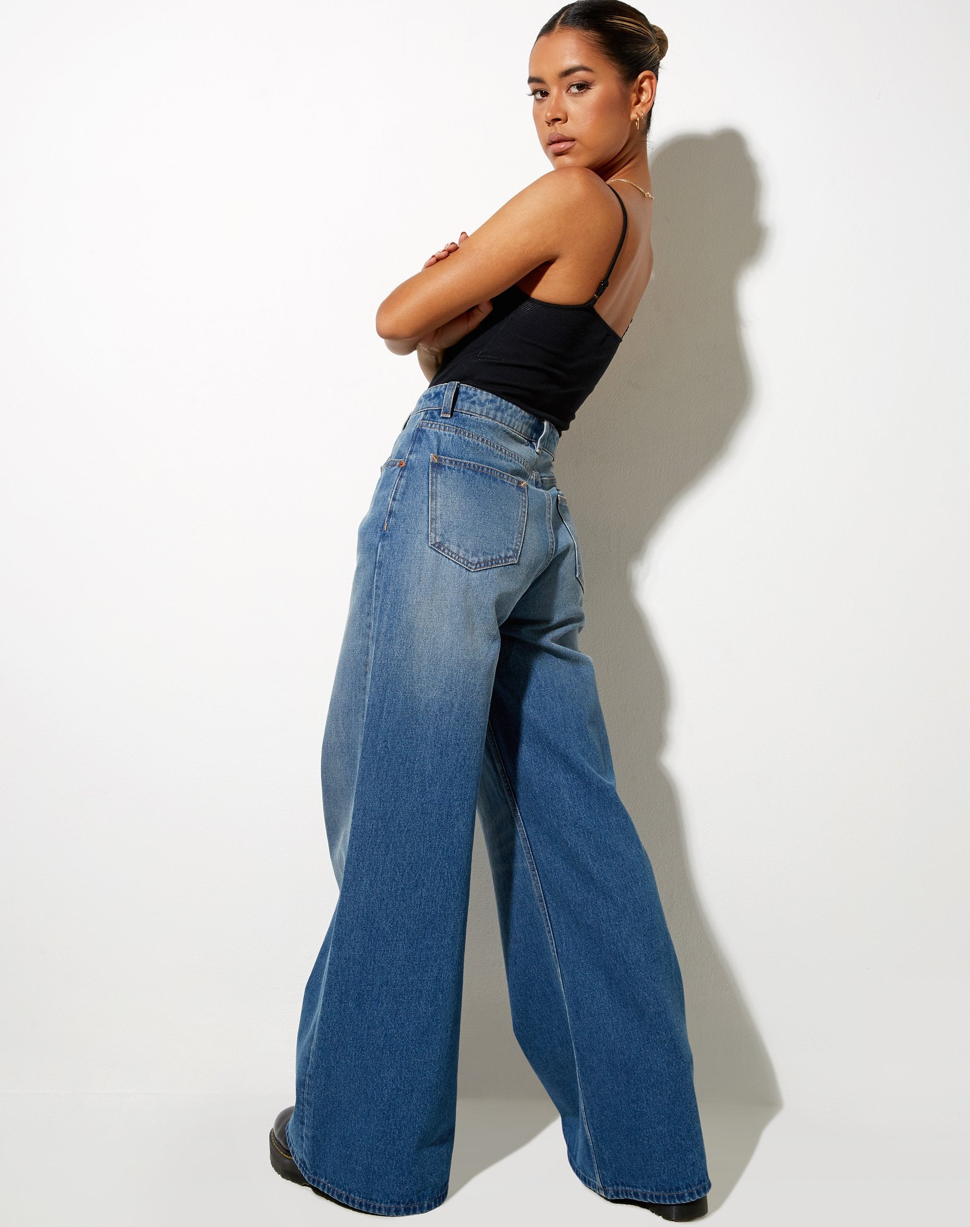 Image de Flare Parallel Jeans en Mid Wash