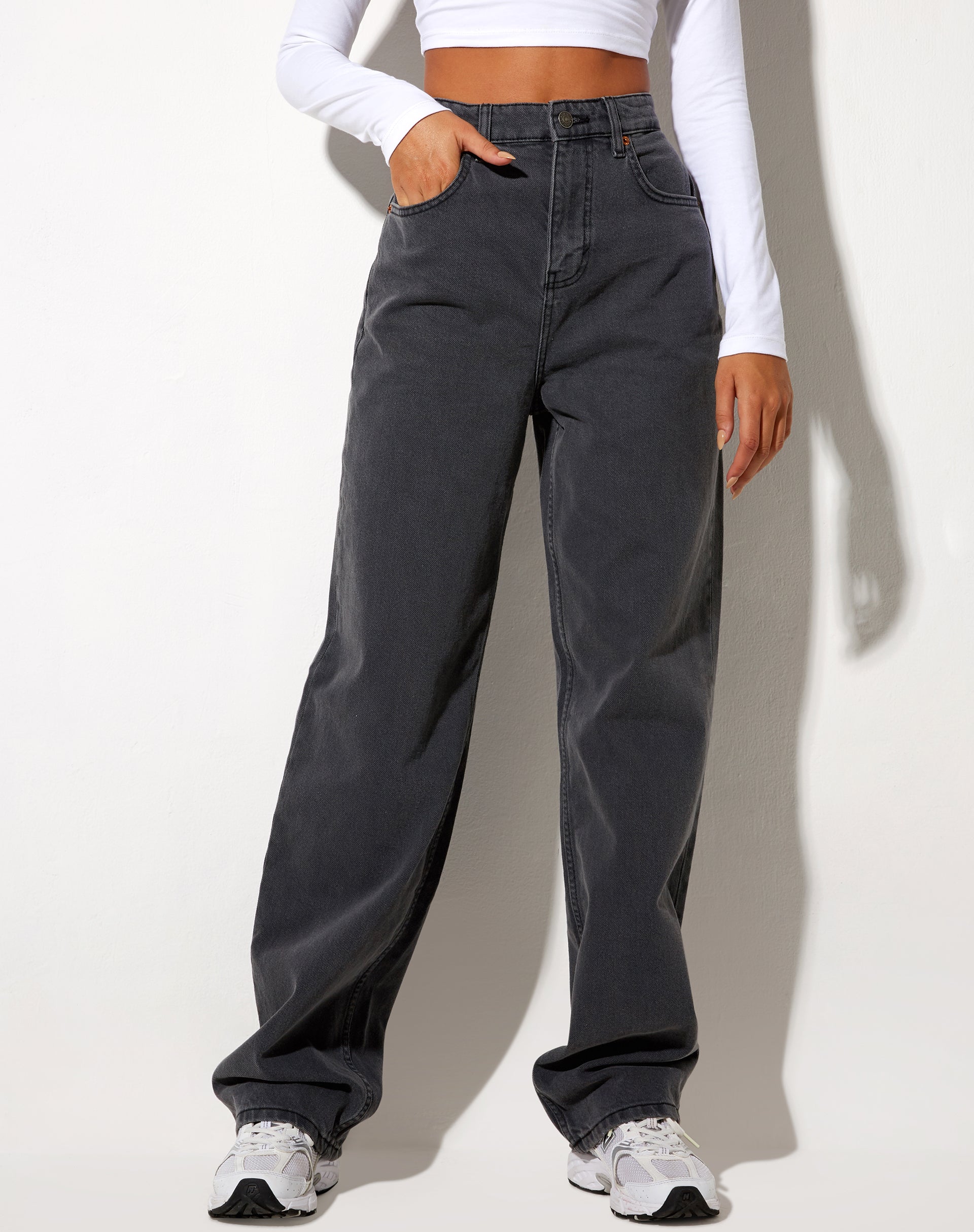 Image de Parallel Jeans en Grey Wash