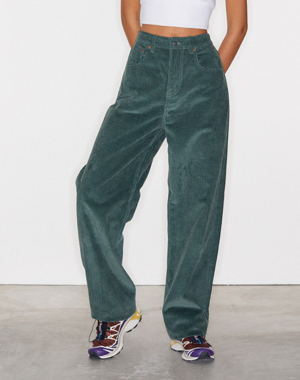 Pantalon Parallel en velours côtelé vert bouteille