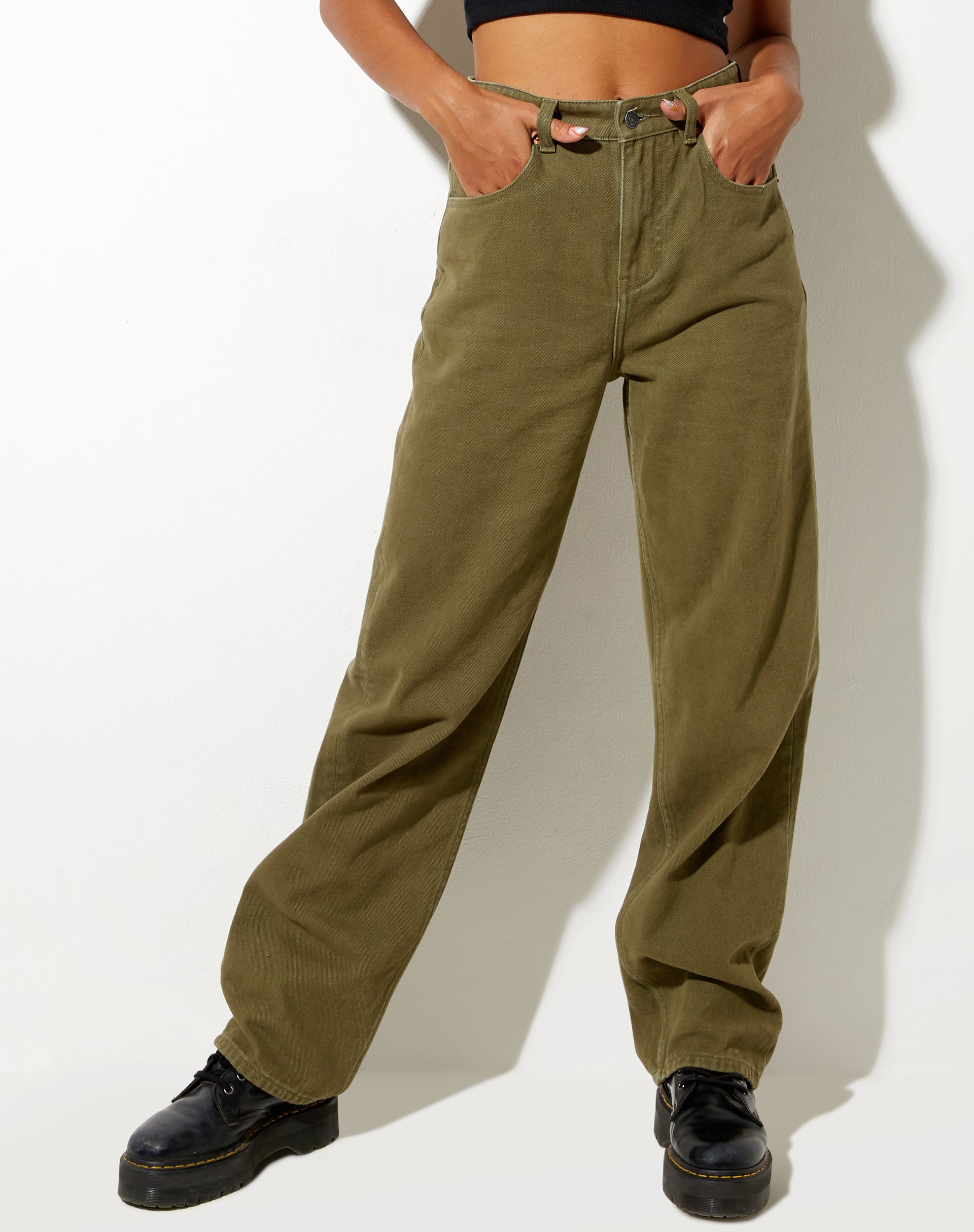 Image de Parallel Jeans en kaki vert
