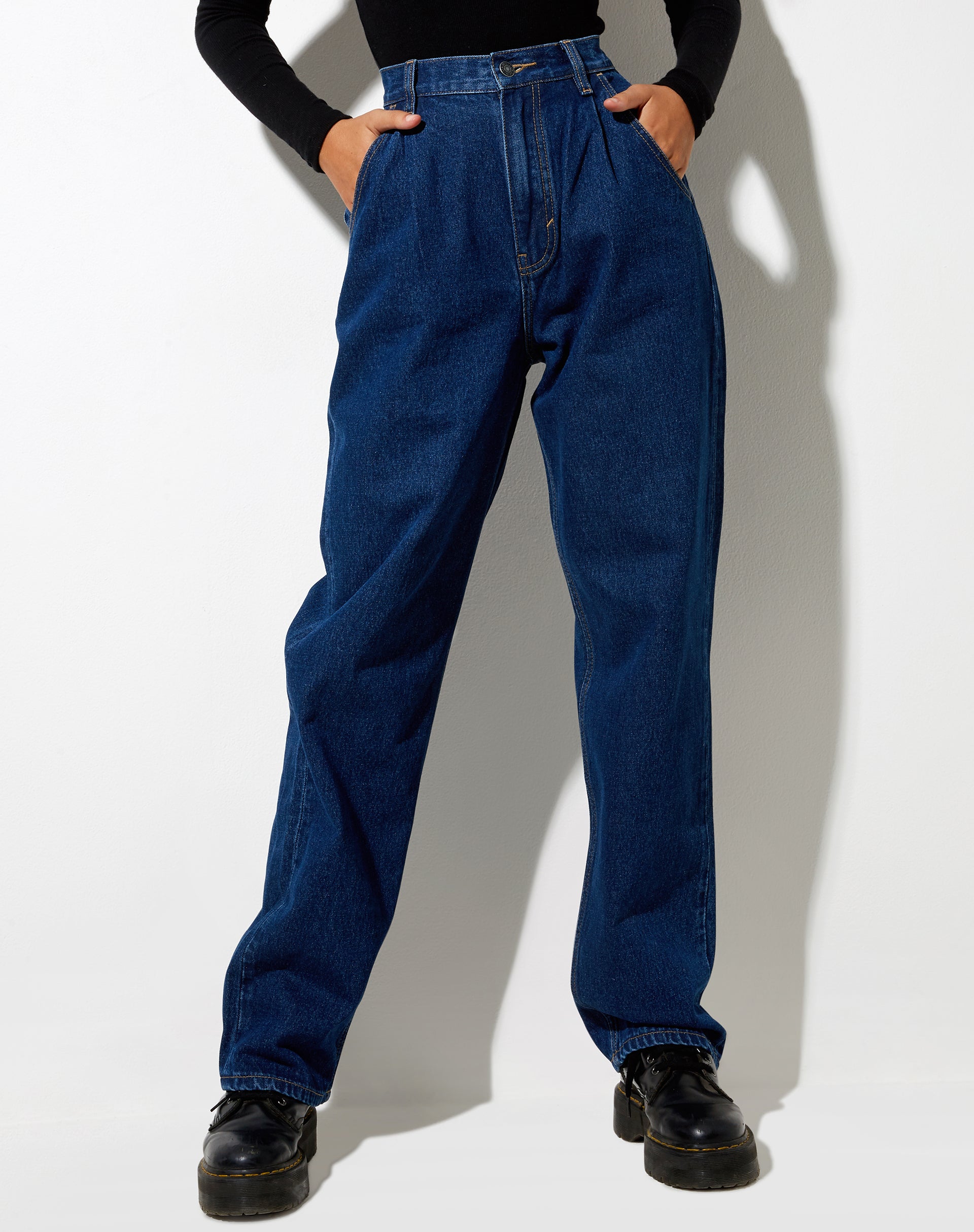 Image de Jeans plissés en bleu indigo