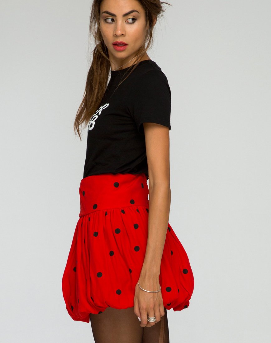 Jupe boule bouffante en polkadot rouge et noir