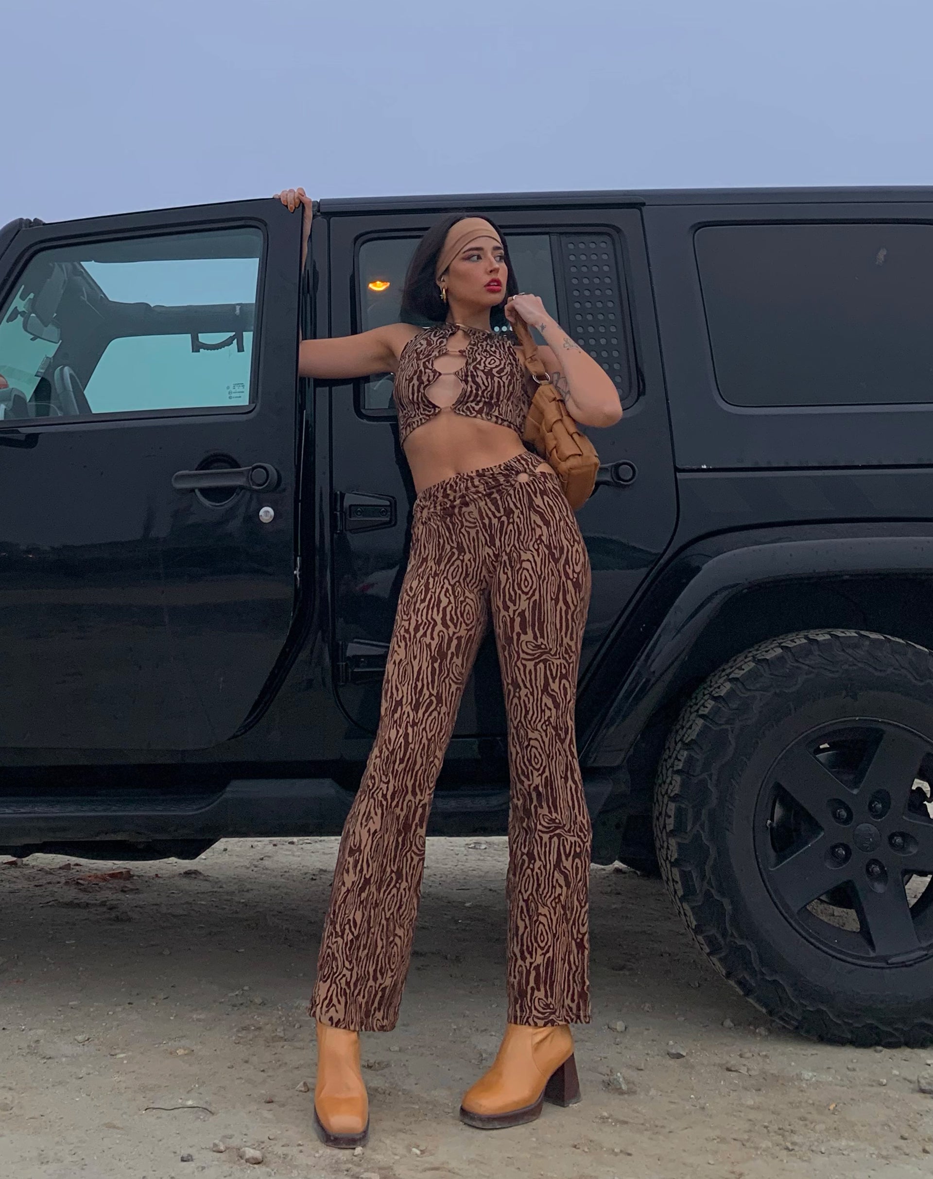 Image de marque de MOTEL X IRIS Sesaot pantalon flare en Animal Ripple Flock