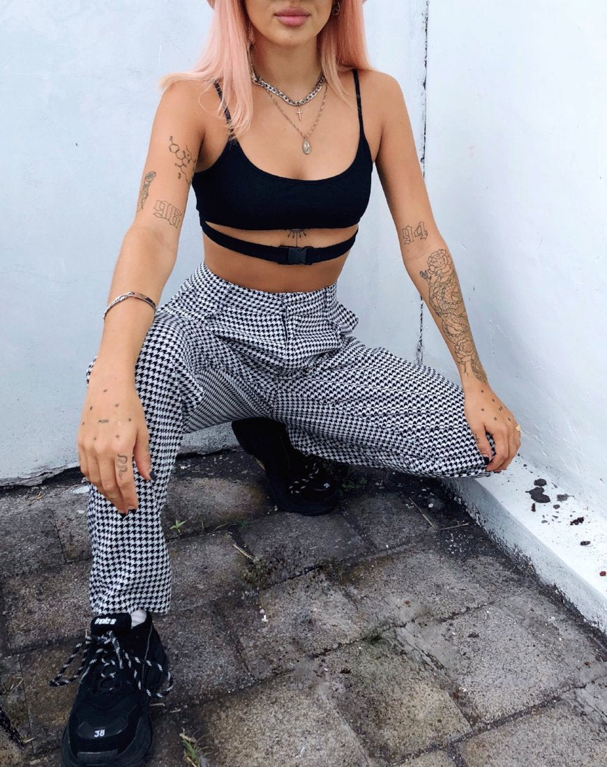 Image de Dastan Trous in Small Dogtooth