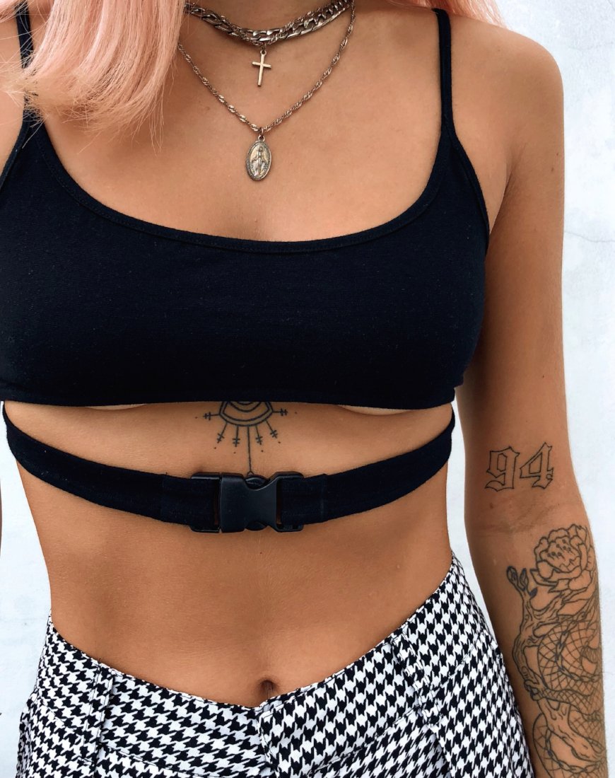 Image de Milipe Crop Top in Black Buckles