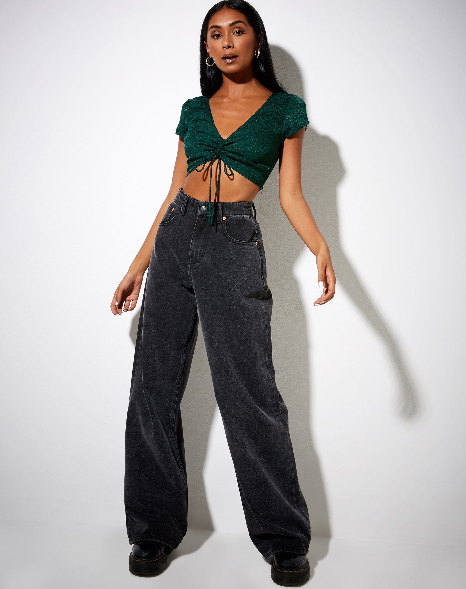 Image de Raeto Crop Top in Satin Cheetah Forest Green