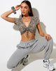 Image de Raeto Crop Top in Spring Fling Floral Black
