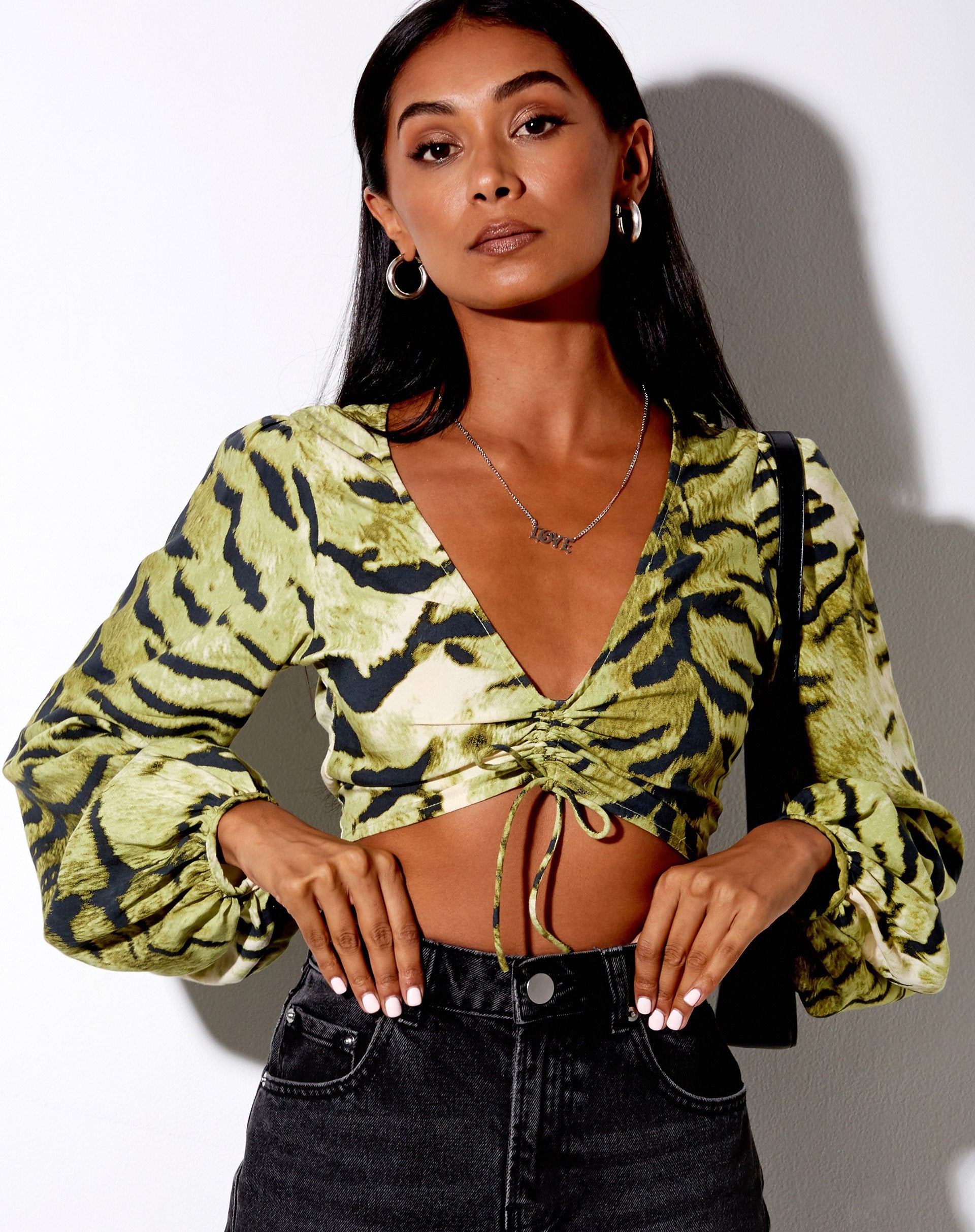 Image de Reilo Crop Top in Tiger Full Khaki