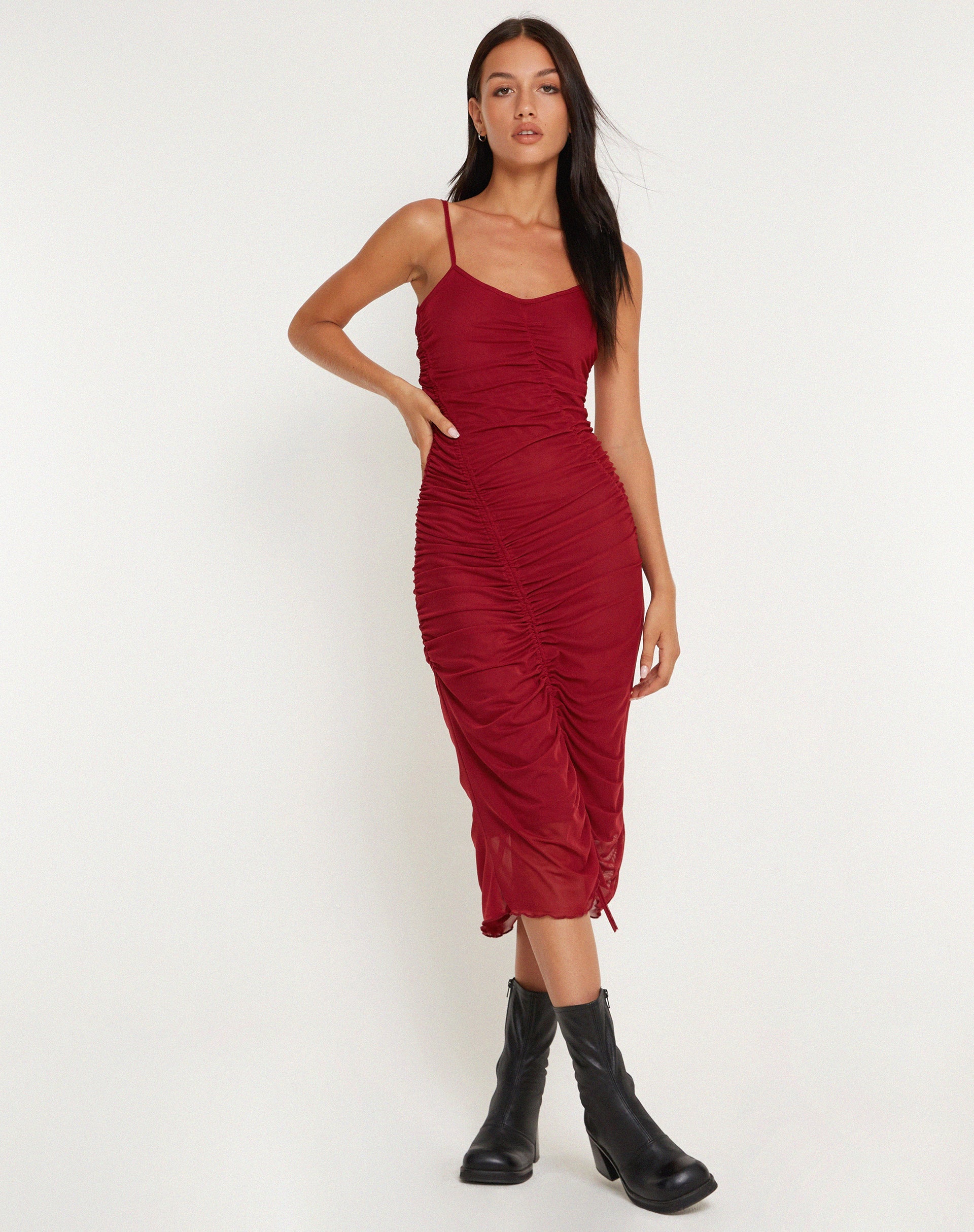 Image de Dulcia Midi Dress in Burgundy