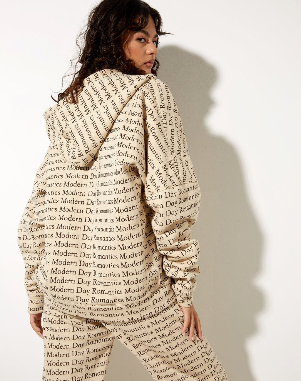 Hollack Zip Hoody en Modern Day Romantics