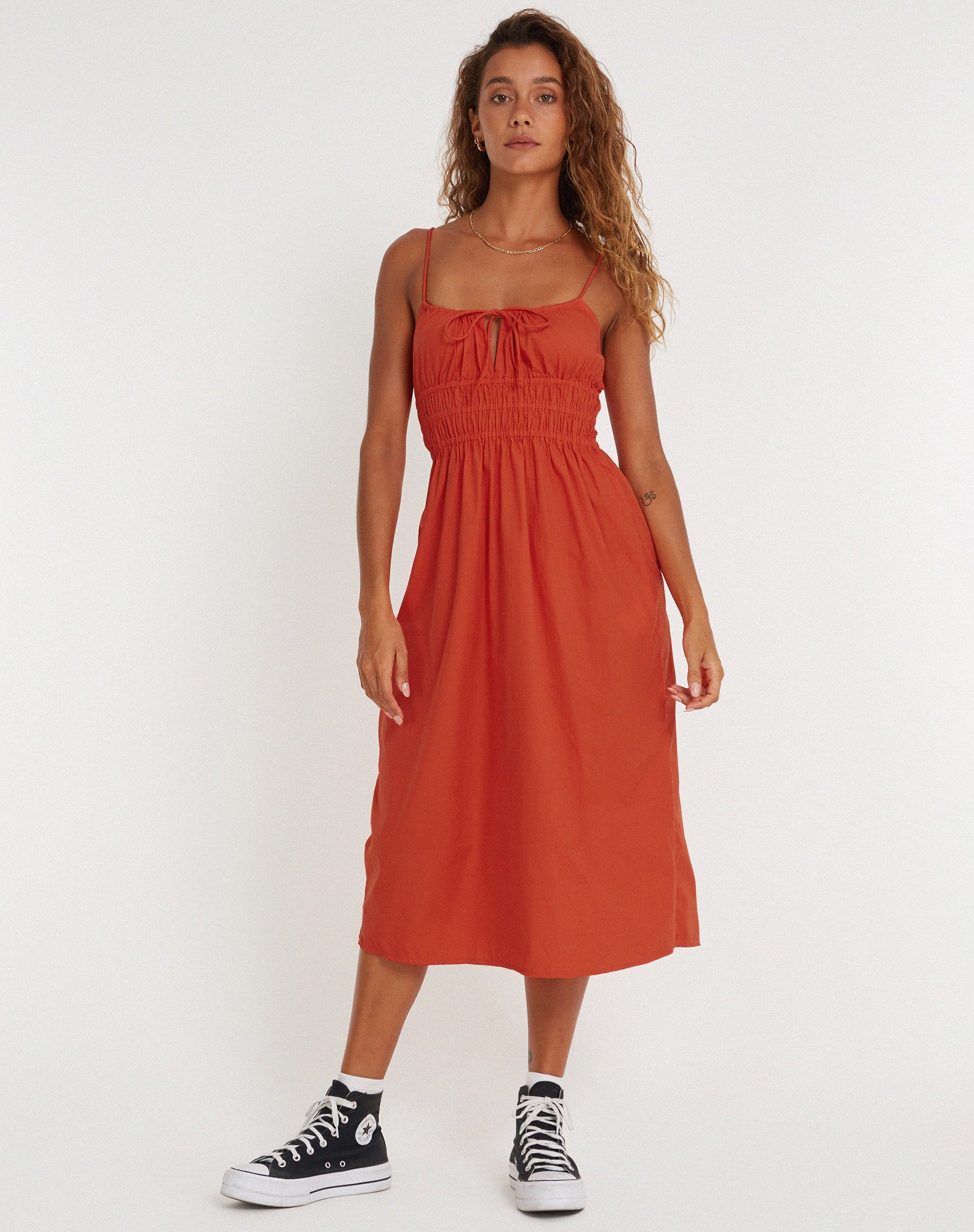 image de Jayko Midi Dress in Orange