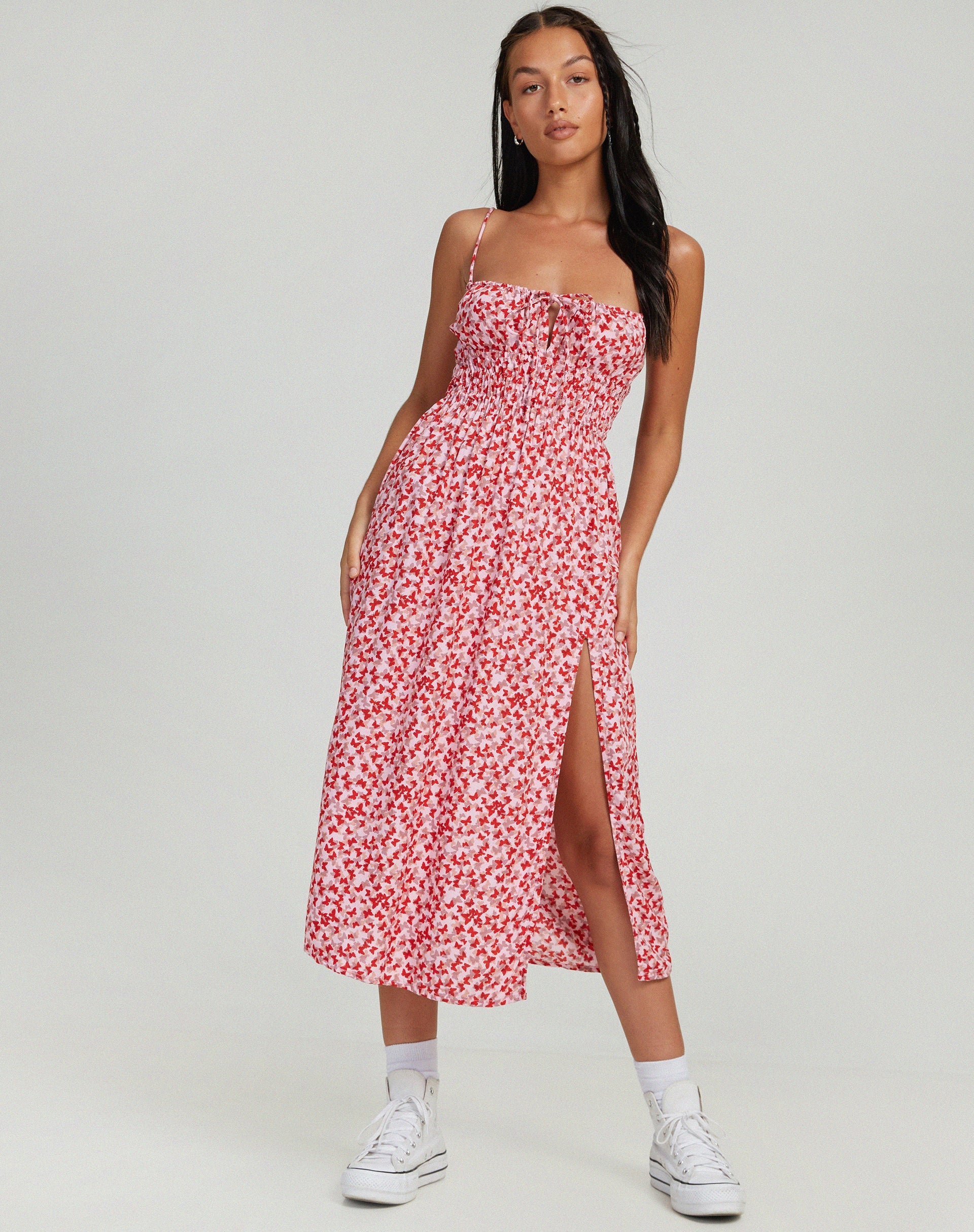 image de Jeyro Midi Dress in Ditsy Butterfly Peach and Red