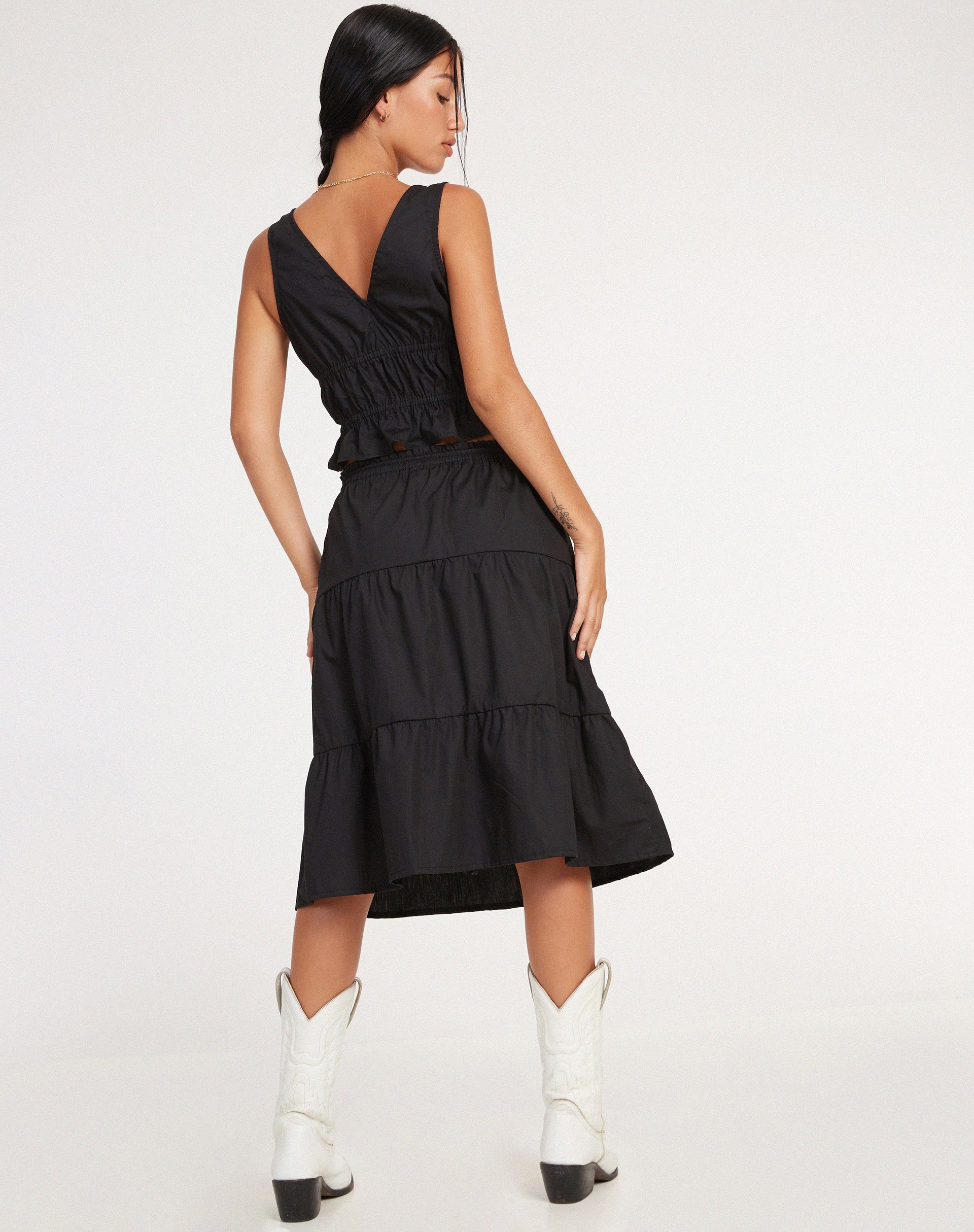 image de Reef Midi Skirt in Poplin Black