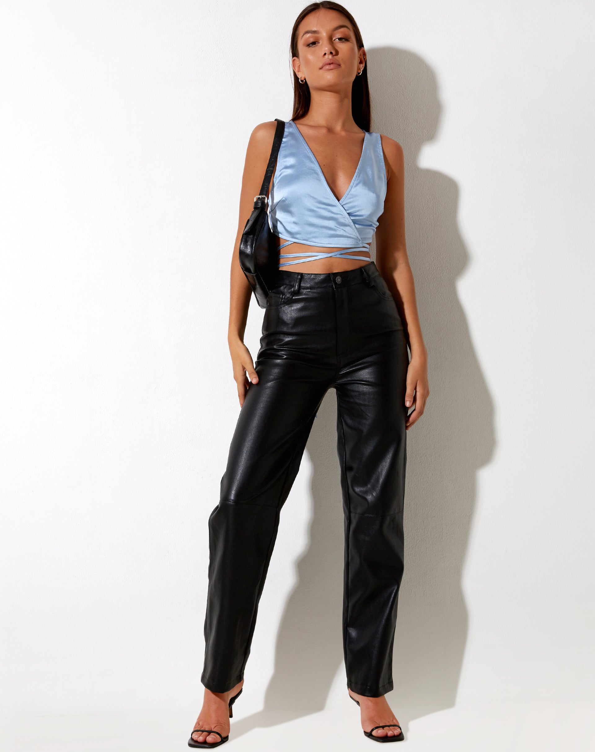 Image de Liliah Crop Top in Satin Daylight Blue