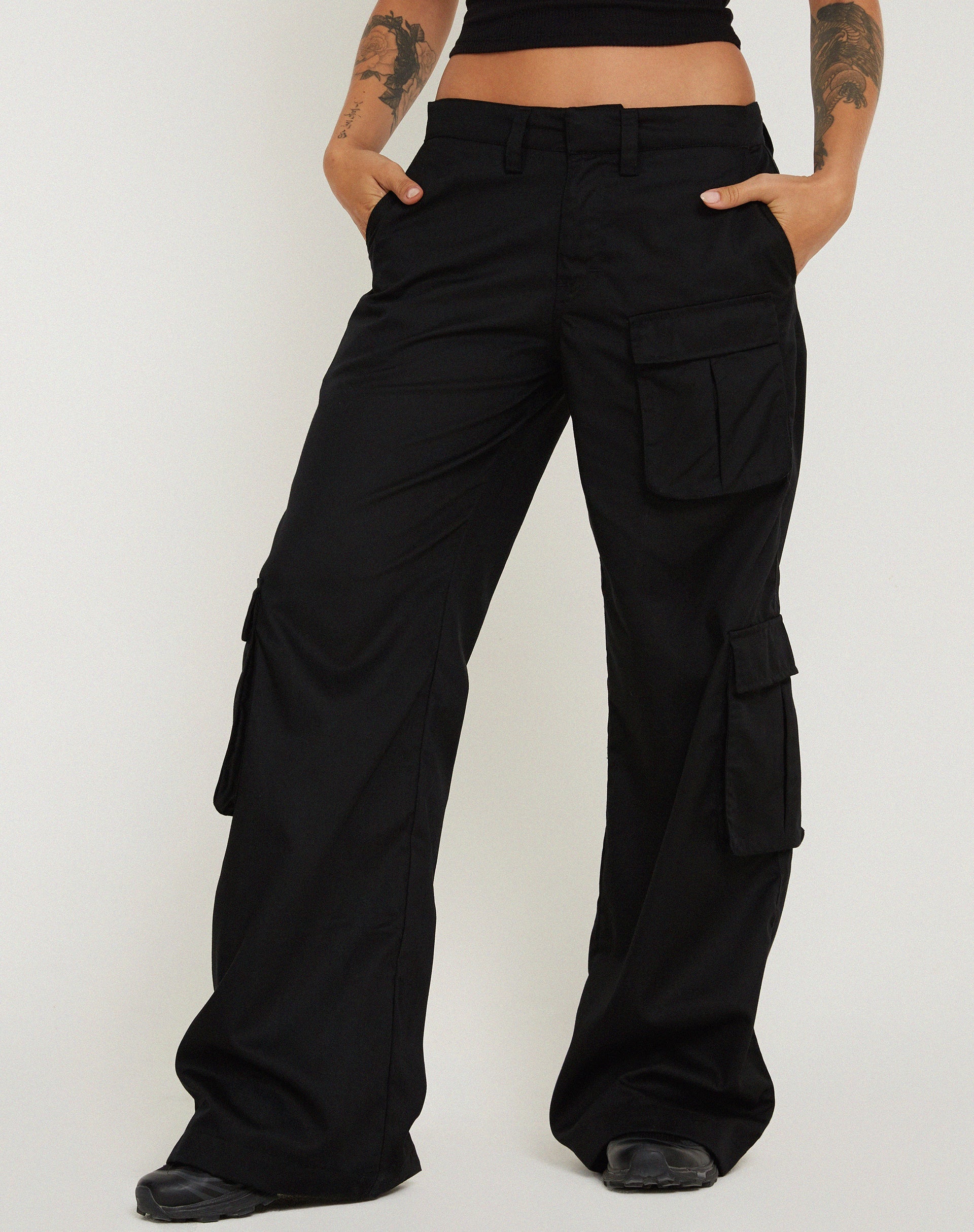Image de Lovis Cargo Trouser en noir