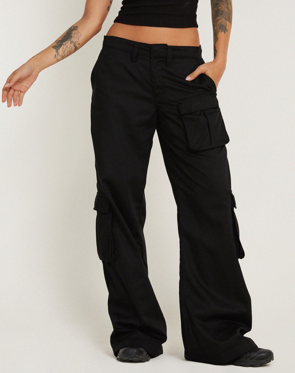 Pantalon cargo Lovis en noir