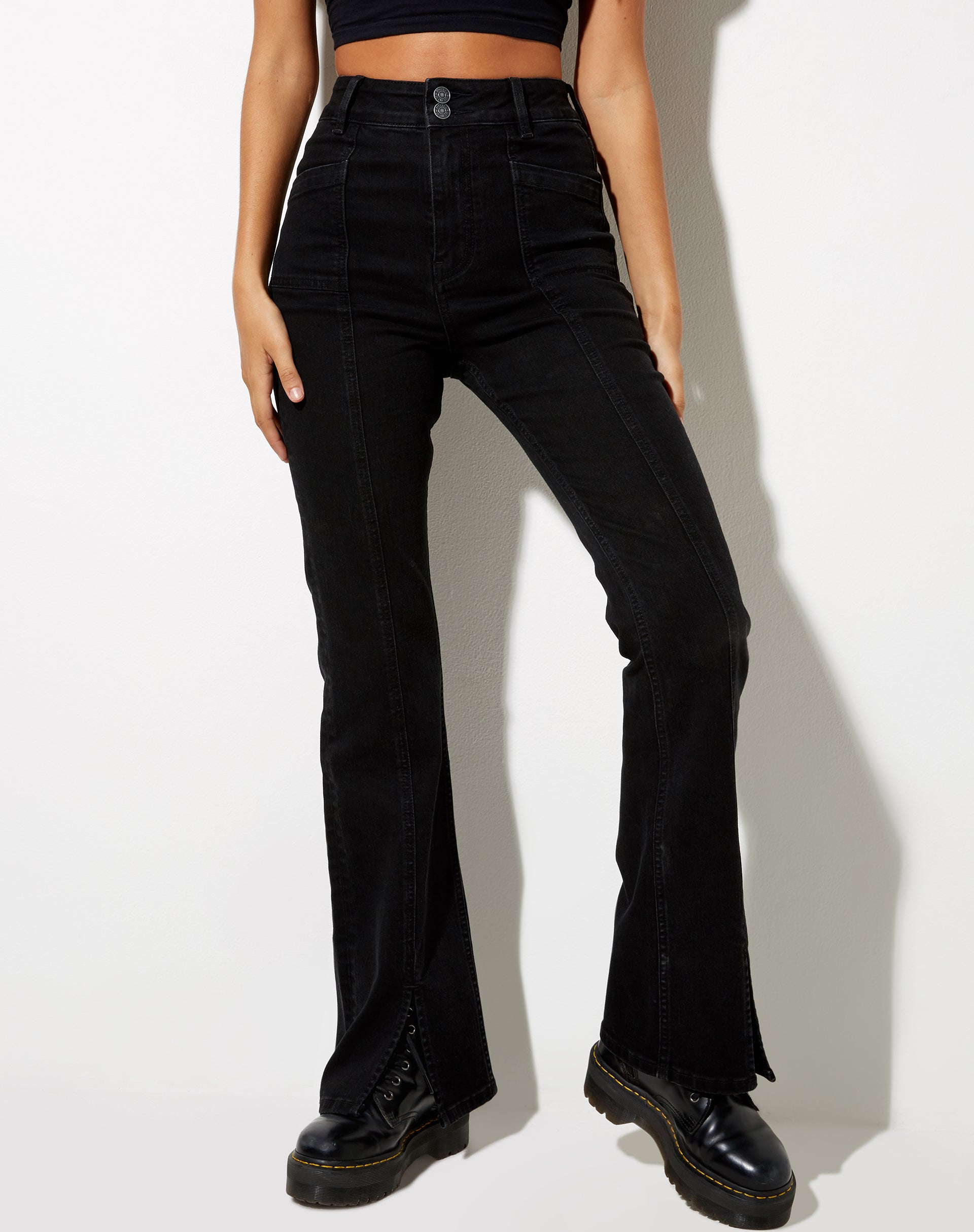 Image de Seam Split Jeans in Black Wash