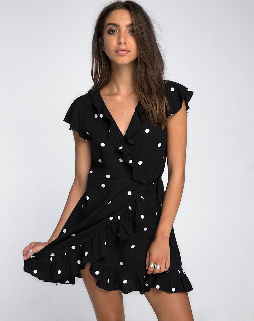 Rica Skater Dress in Black and White Polkadot (Robe patineuse en noir et blanc à pois)