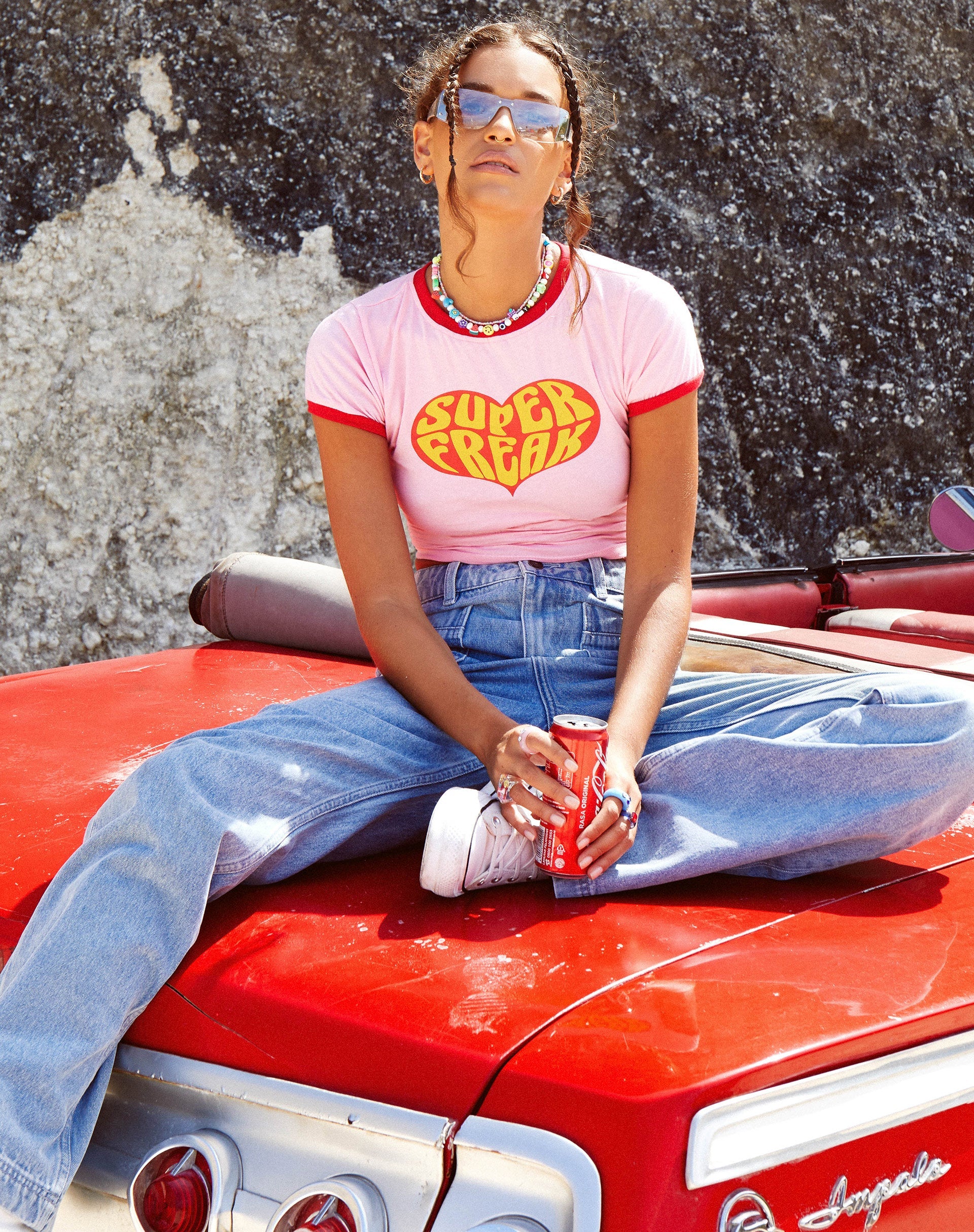 Image de Ringer Tee in Peony Bind Racing Red Super Freak