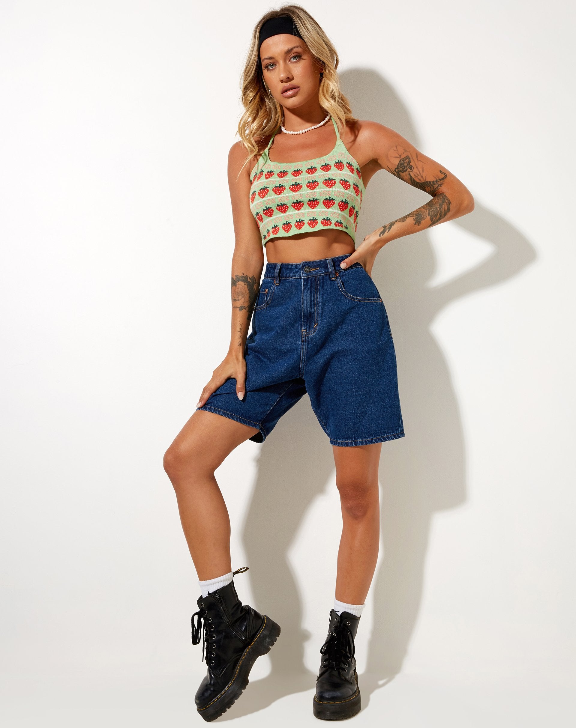 Image de Roe Crop Top in Mint String Of Strawberries