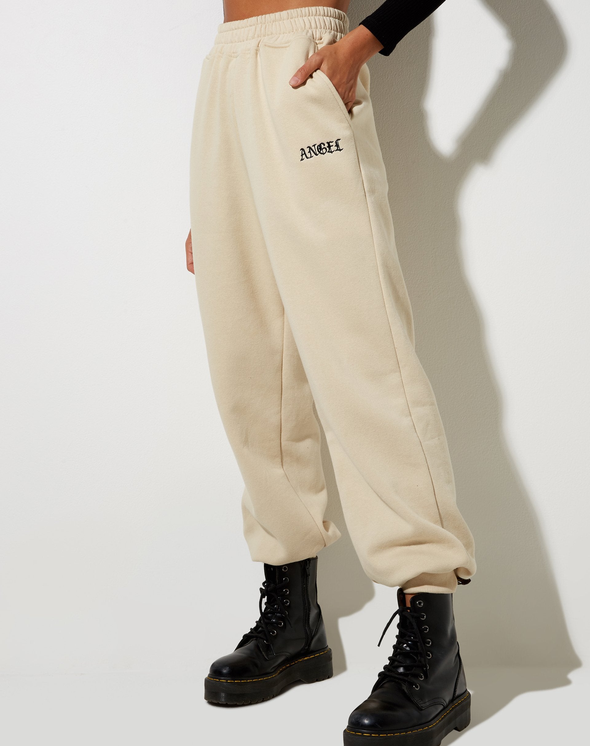 Image de Roider Jogger in Stone Angel Embro