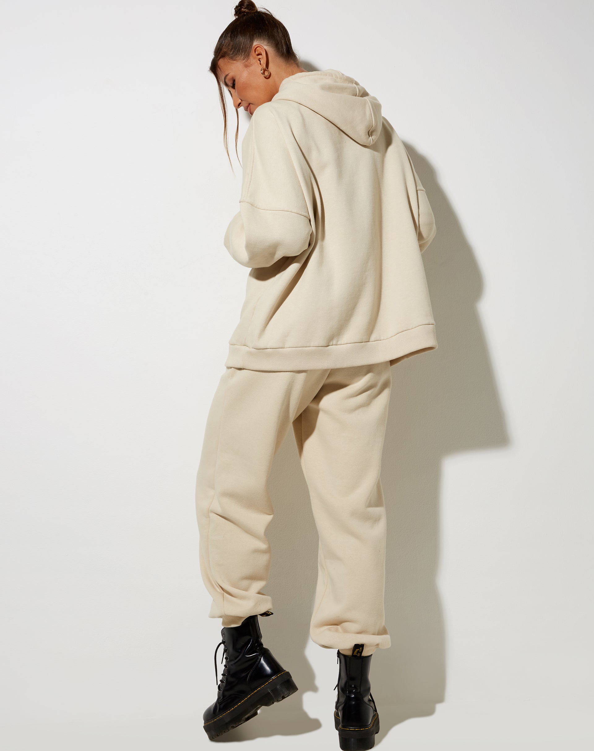 Image de Sweat à capuche oversize en pierre avec broderie d'ange