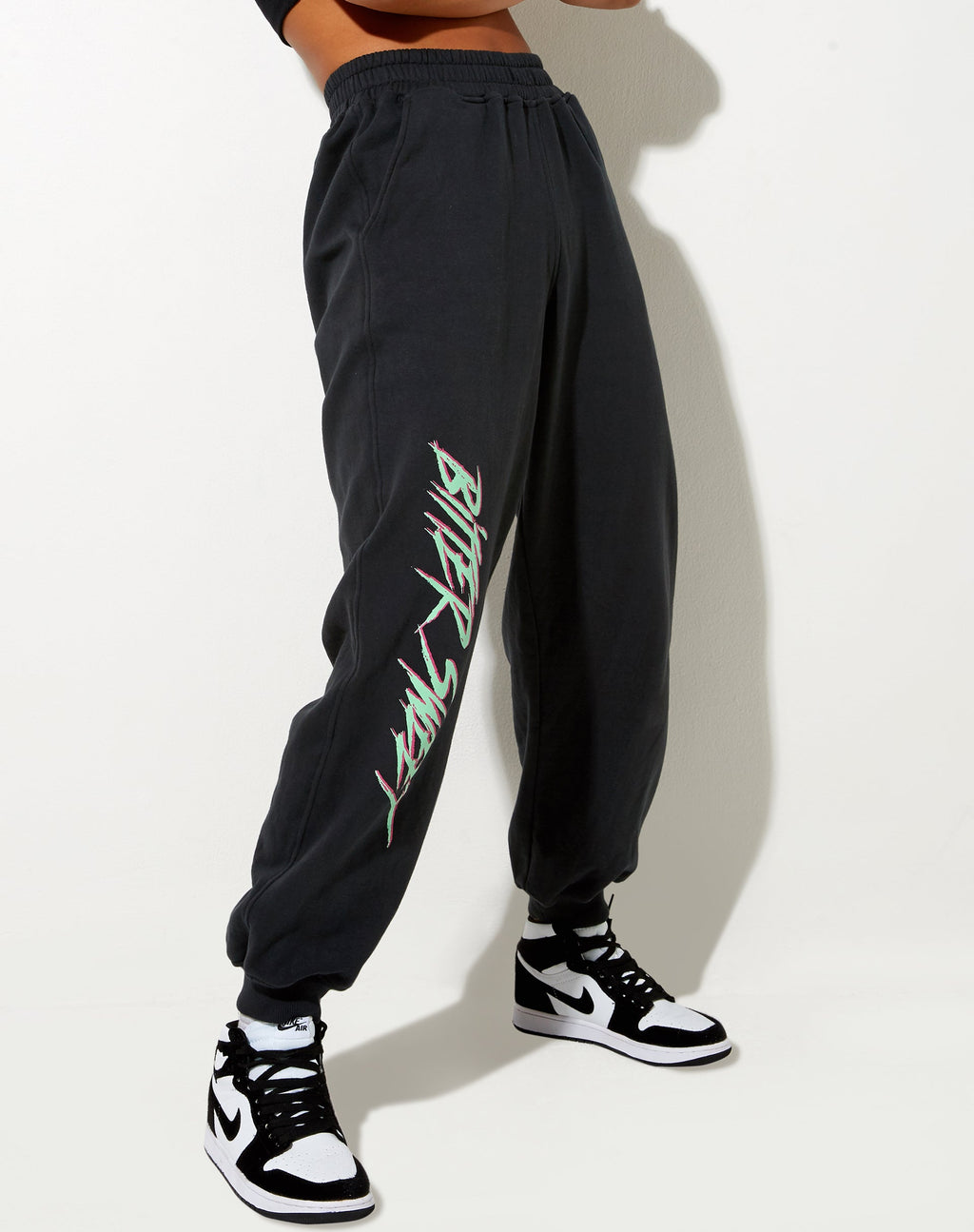 Roider Jogger en Vintage Black Bittersweet