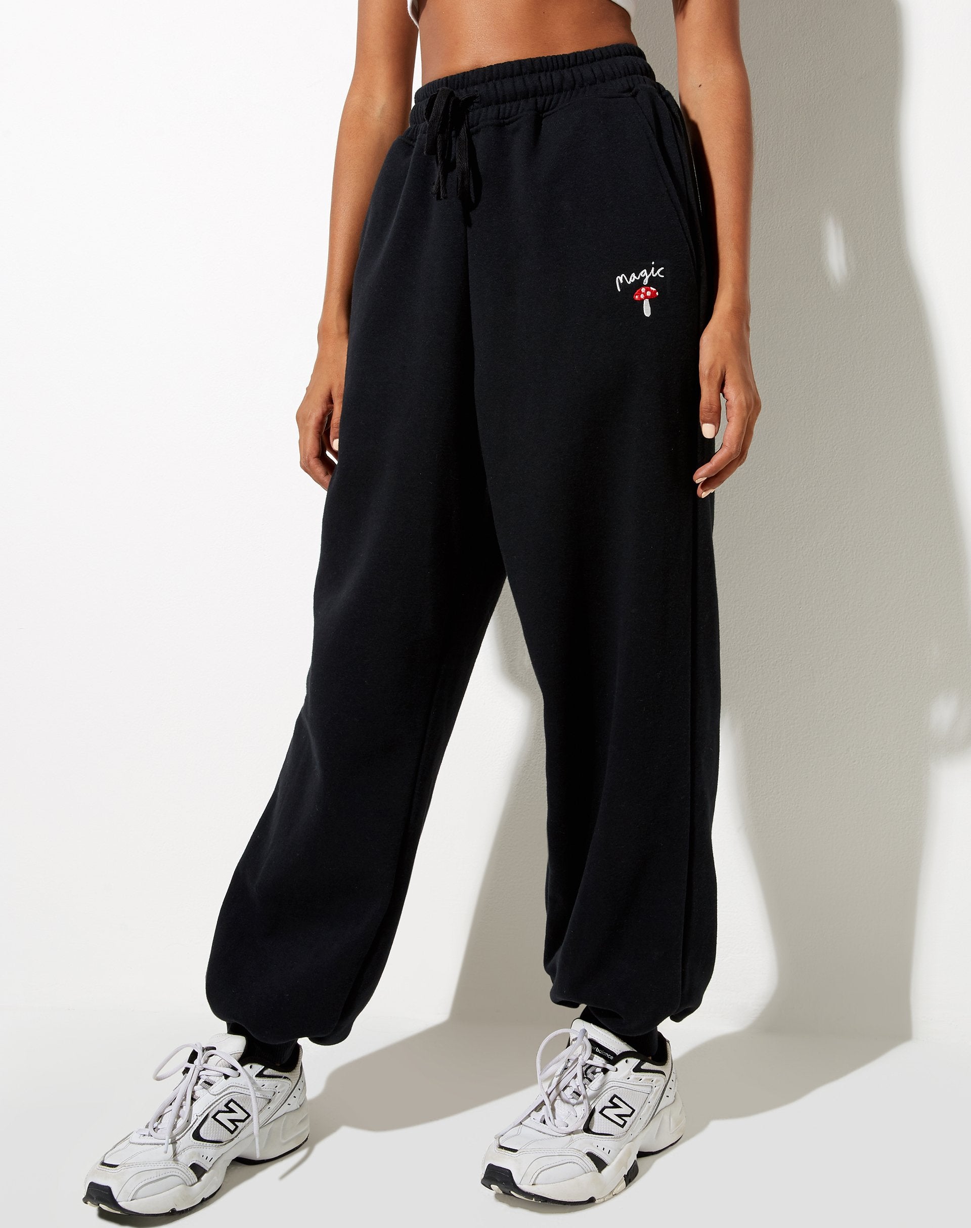 Image de Roider Jogger en noir Mushroom Red Embro