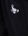 Noir avec broderie blanche scorpion