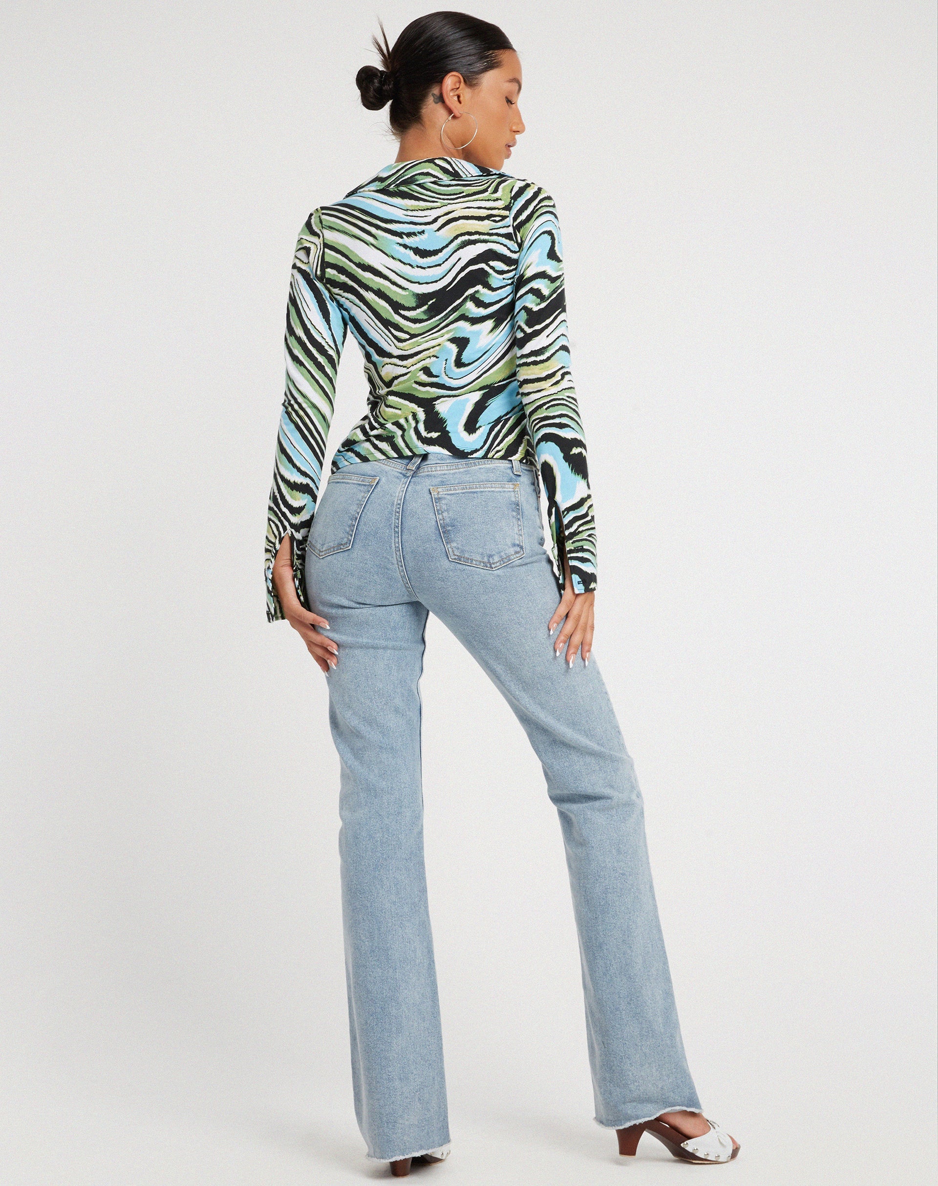 image de la chemise Ruth en bleu zébré Warped