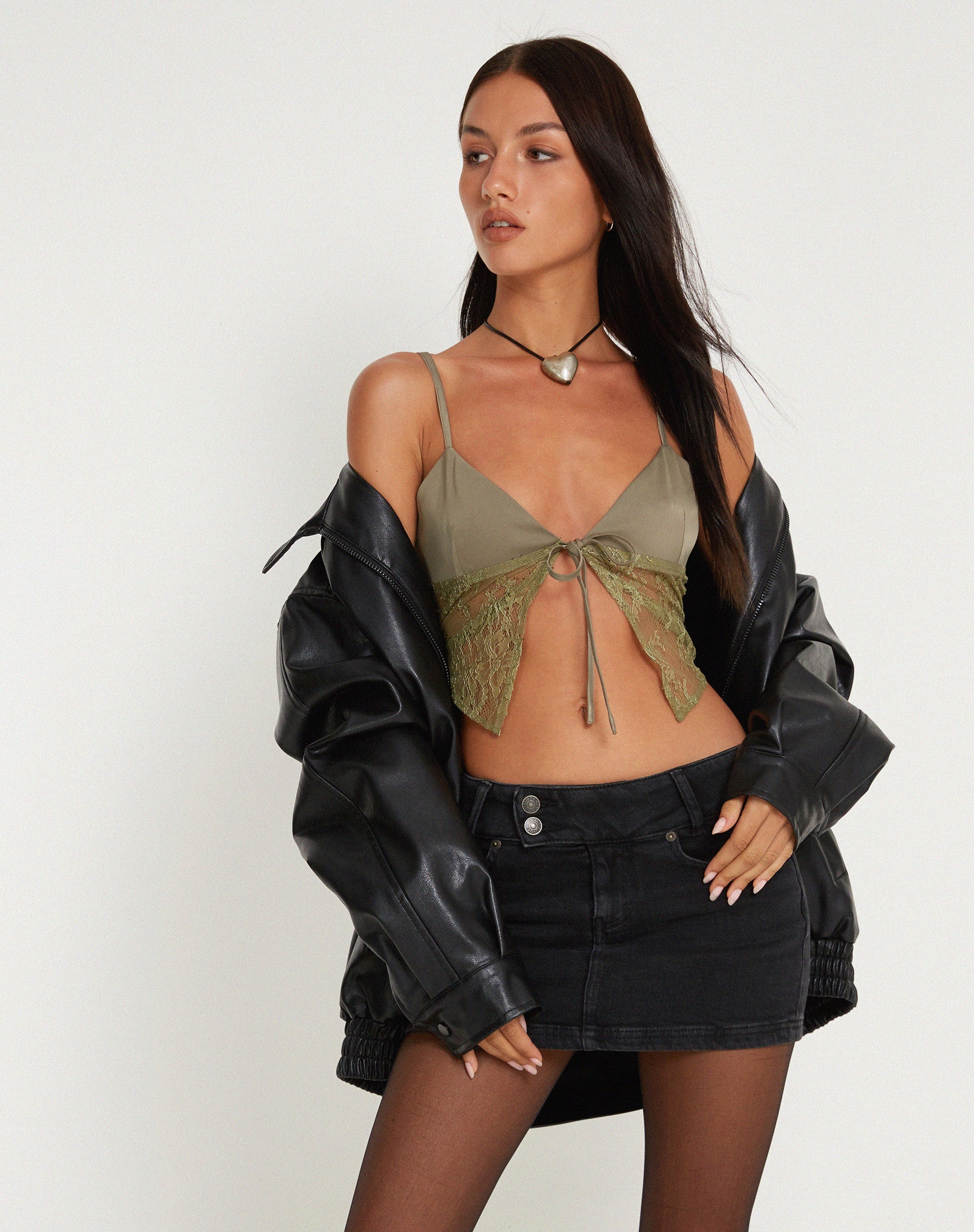 image de Sahira Butterfly Top in Satin Avocado