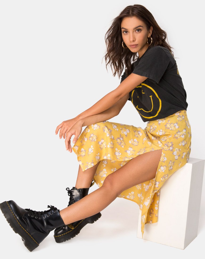 Image de la jupe midi Saika, jaune bouquet de roses