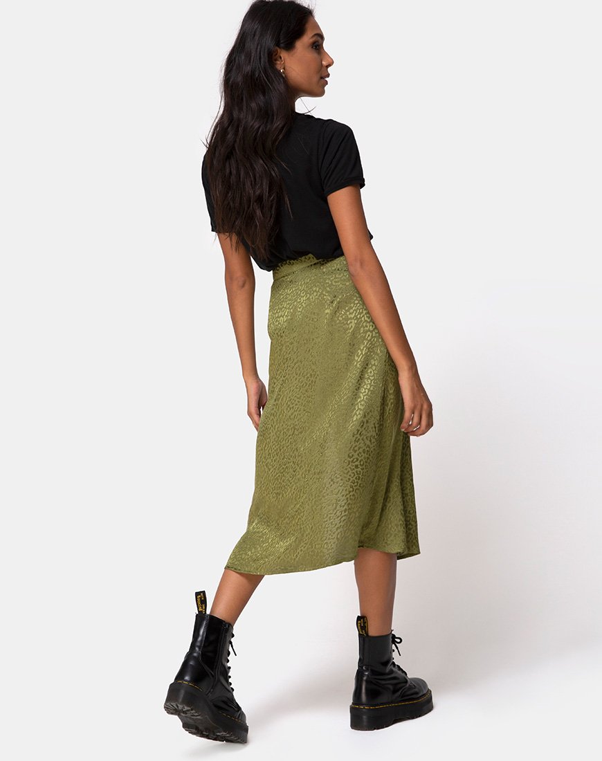 Image de la jupe midi Saika en satin Cheetah Khaki