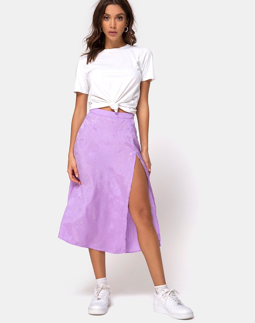 Image de la jupe midi Saika en satin rose Lilas